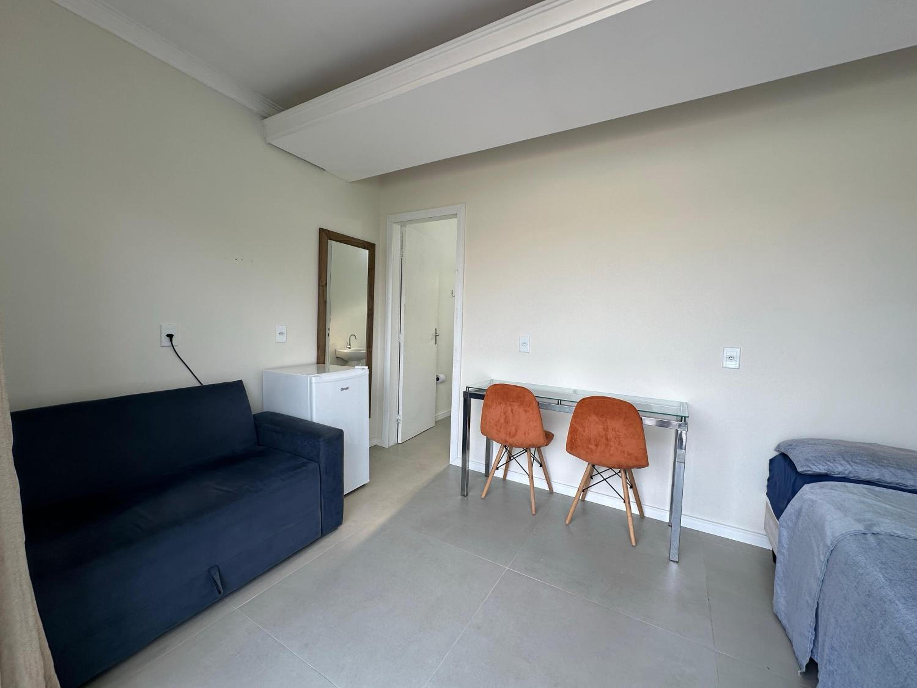 Junior Suite with Pool View photo 2