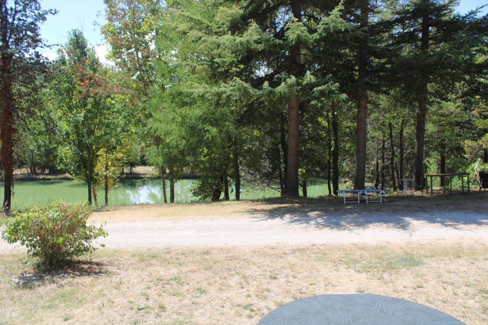 One-Bedroom House With Private Garden And Lake photo 3