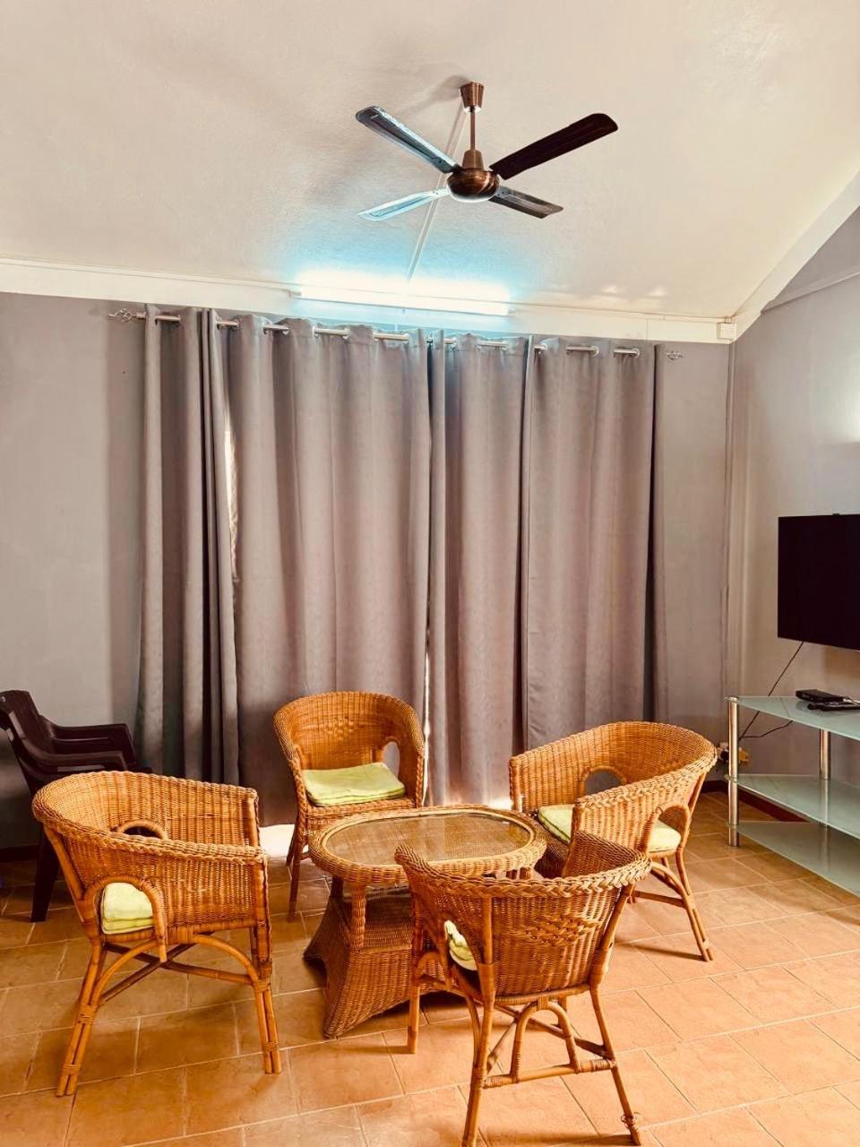 Apartment photo 1