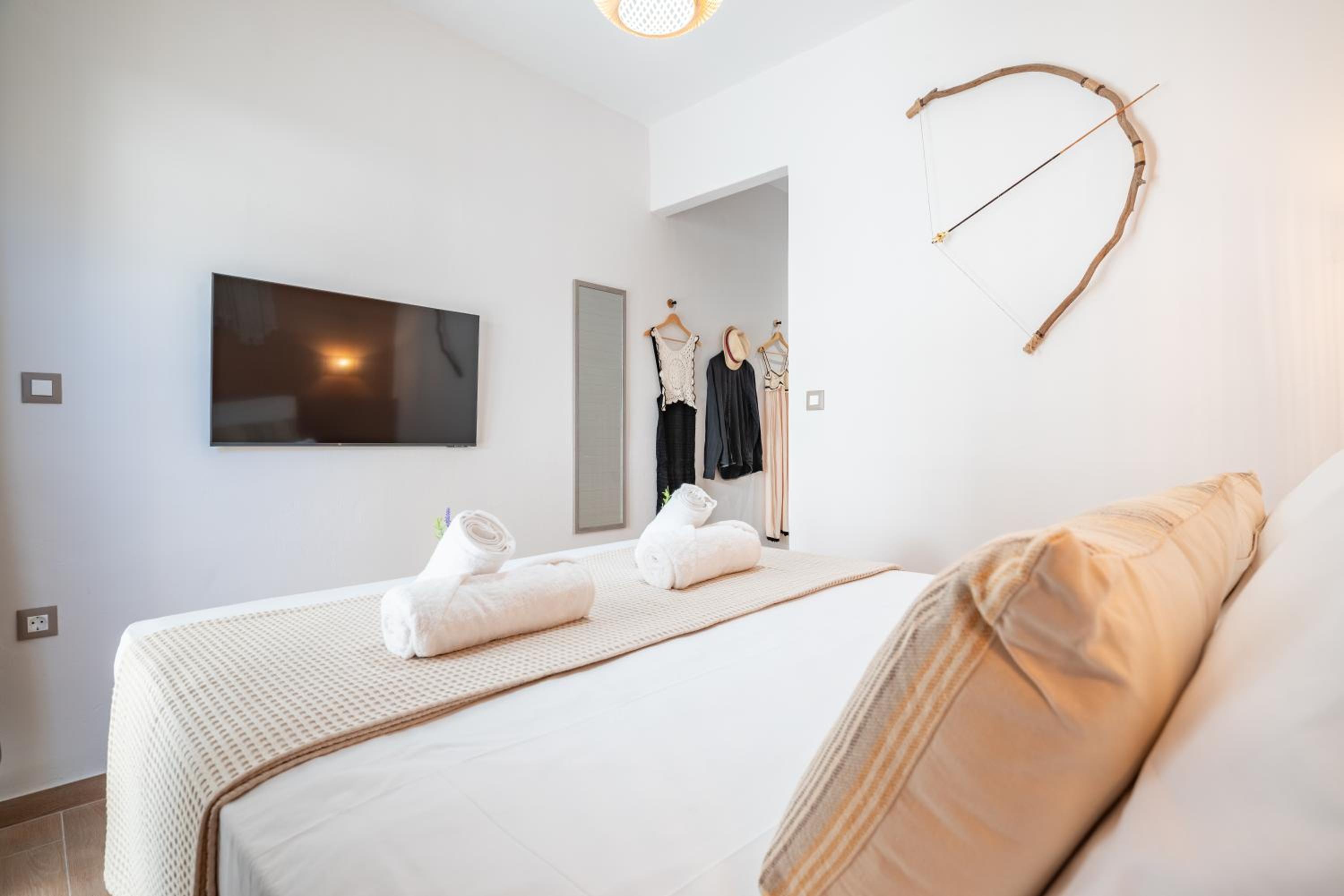 One-Bedroom Deluxe Apartment