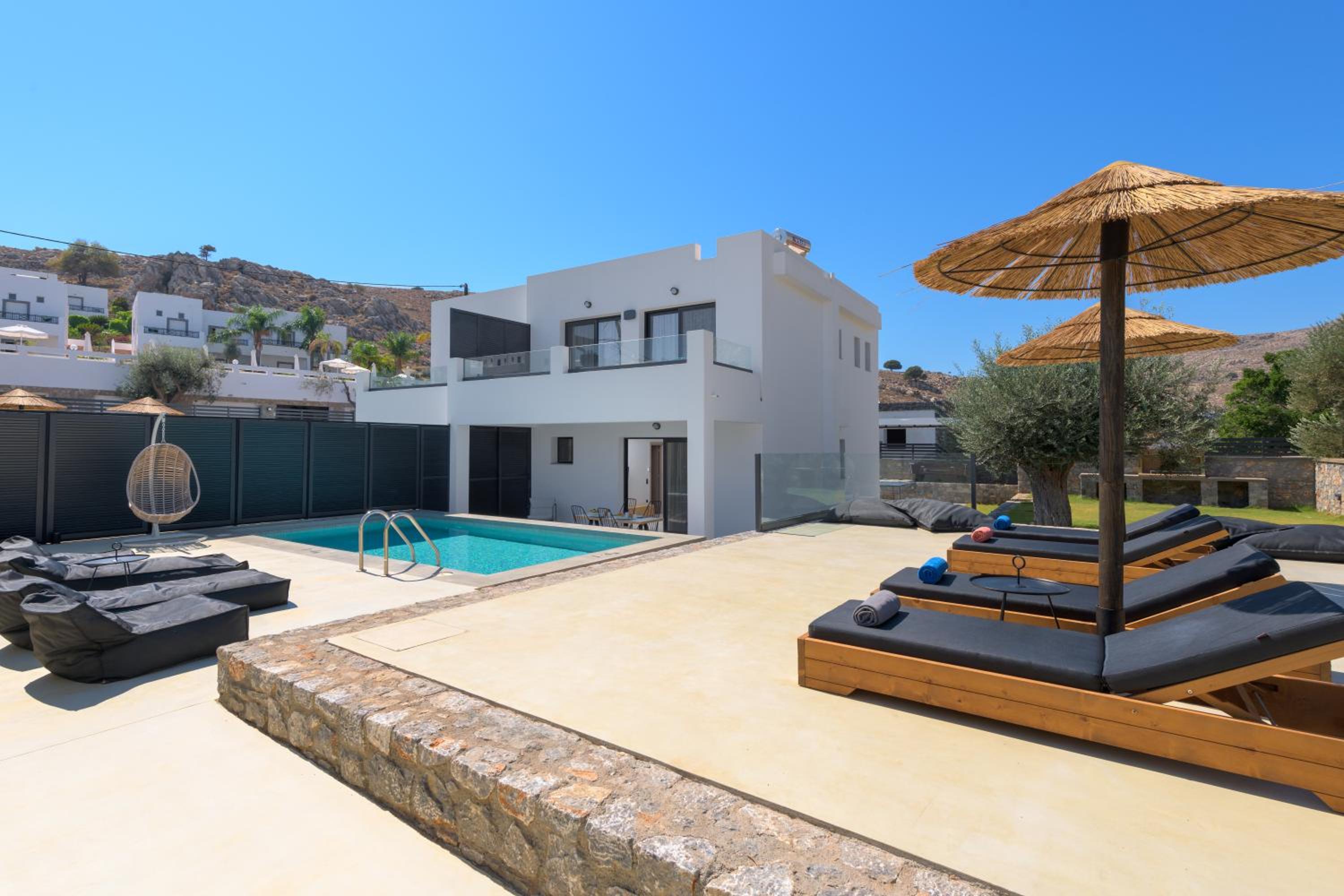Villa with Private Pool photo 2