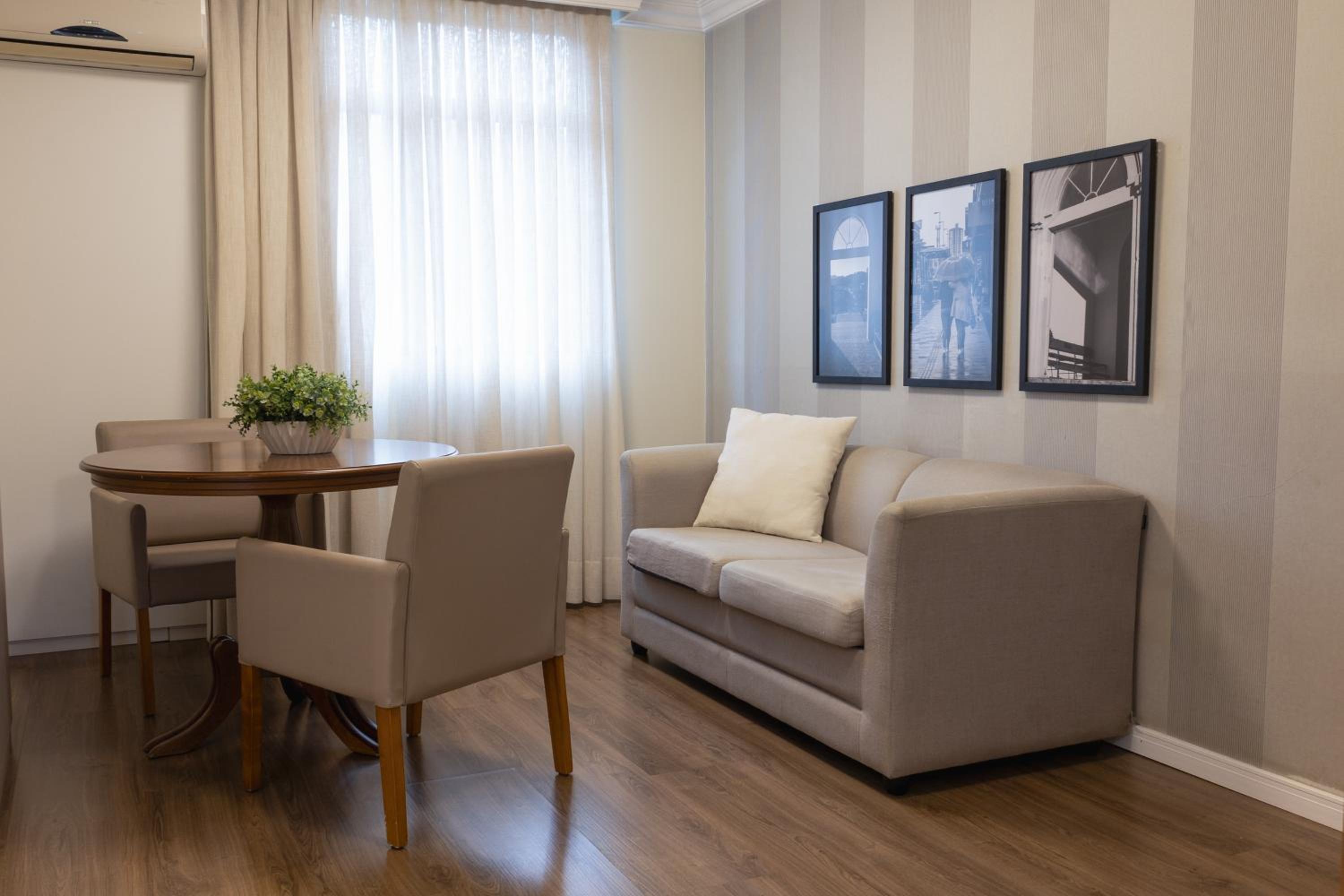 Suite photo 2