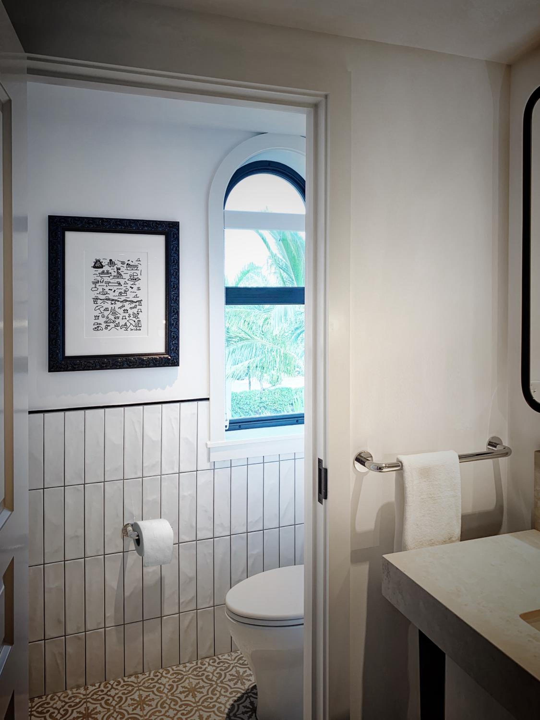 Three-Bedroom Suite photo 2