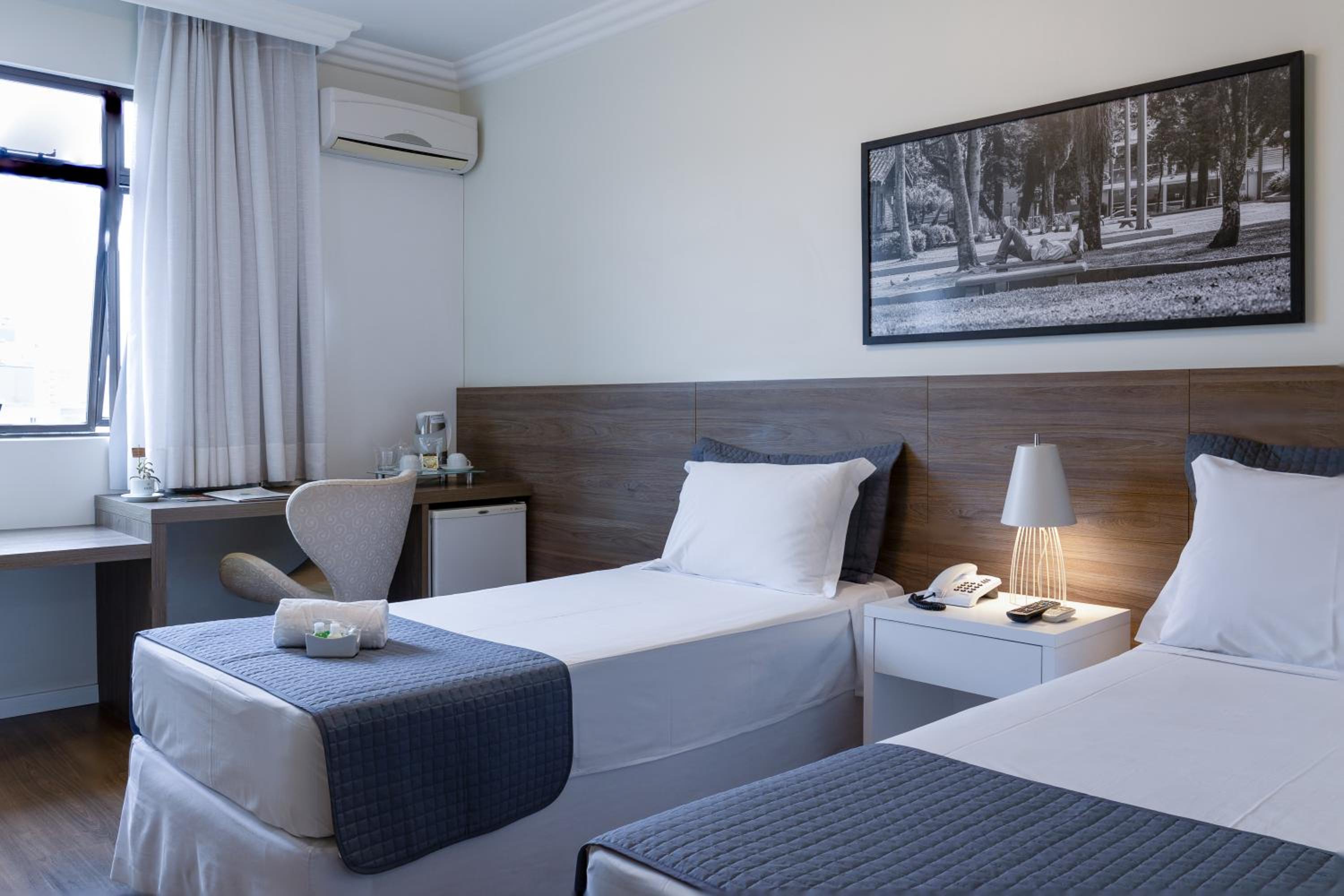 Double or Twin Room photo 3