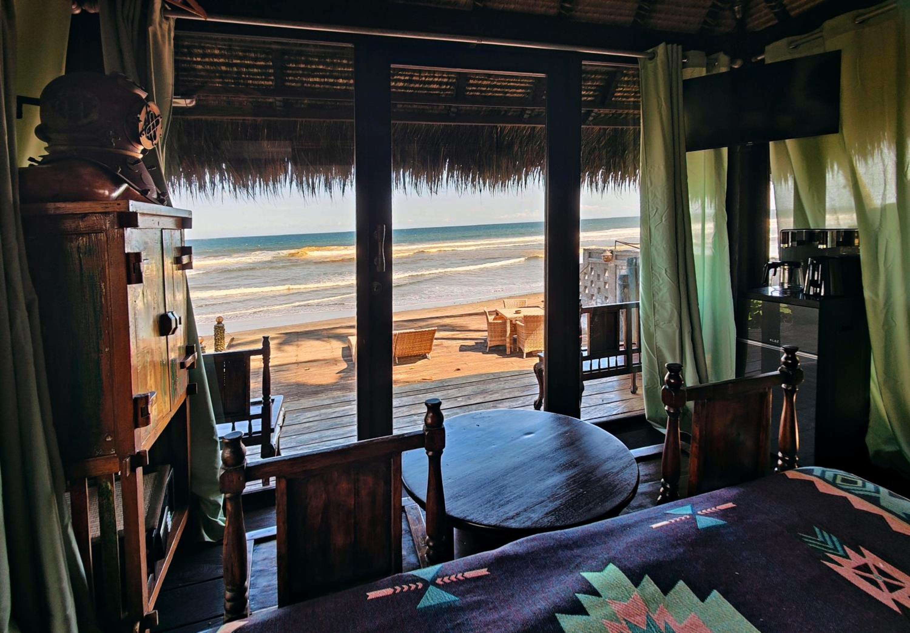 Two Oceanfront Villas: Keong & Nixie - Photo 65