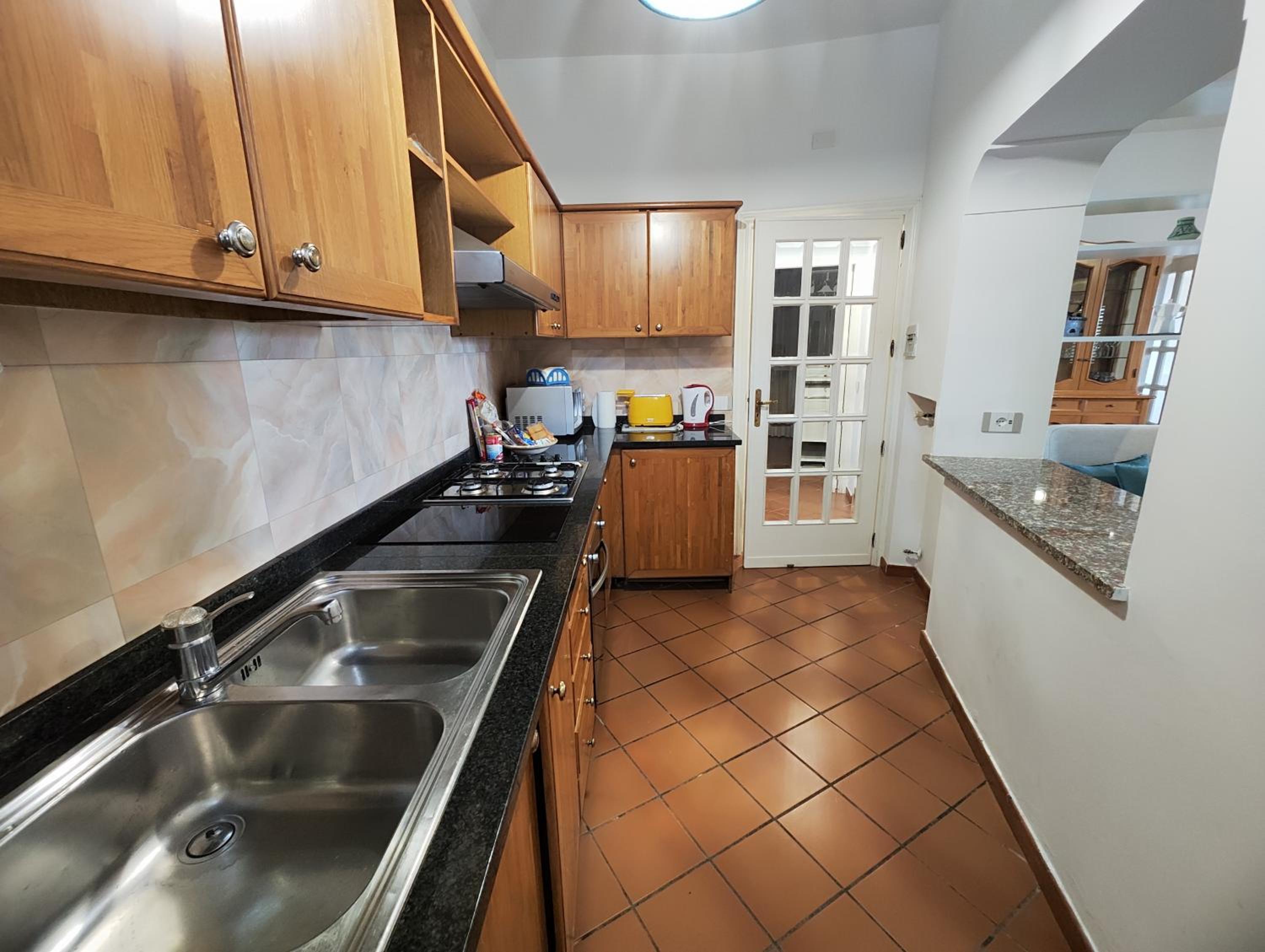 Villa photo 2