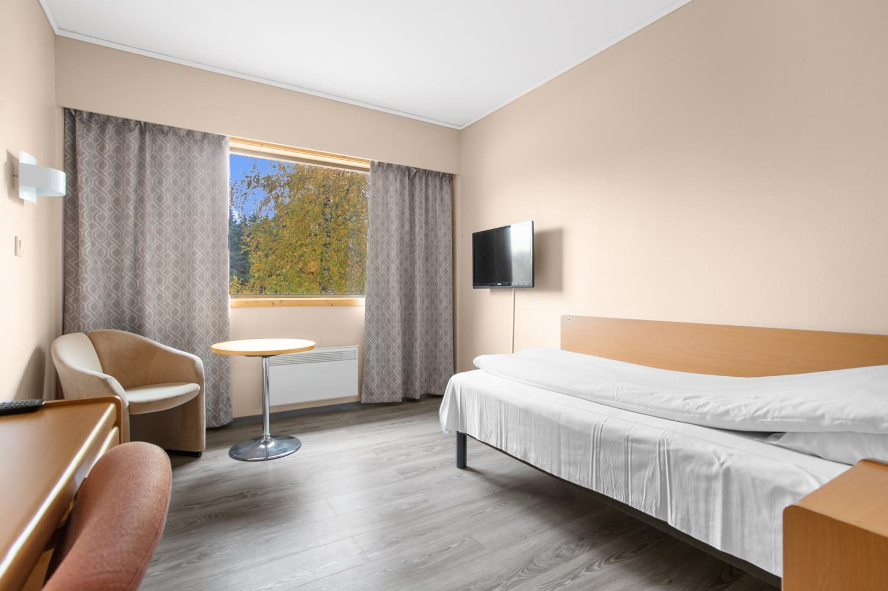 Single Room photo 2