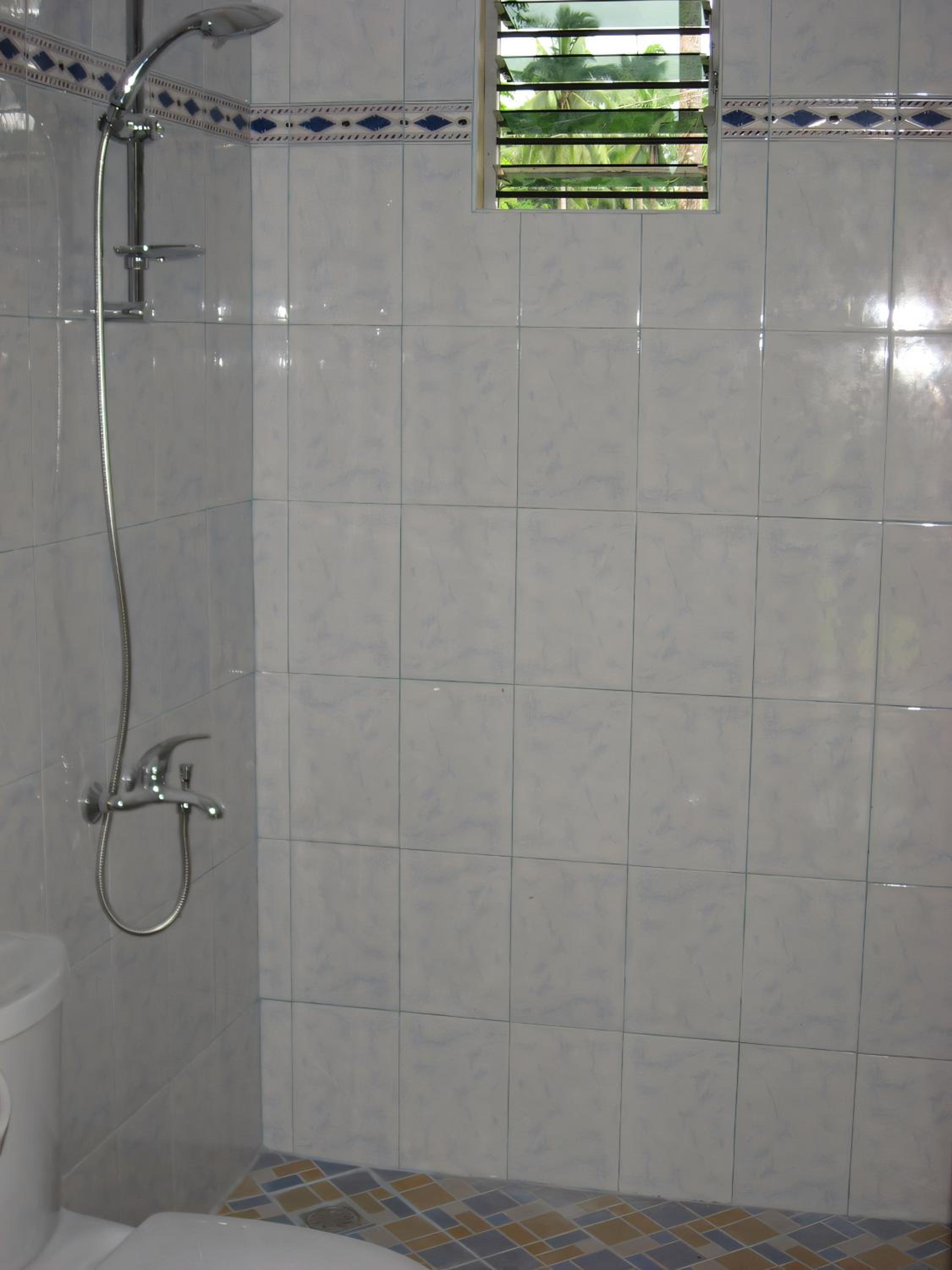 Double Room with Private External Bathroom photo 2