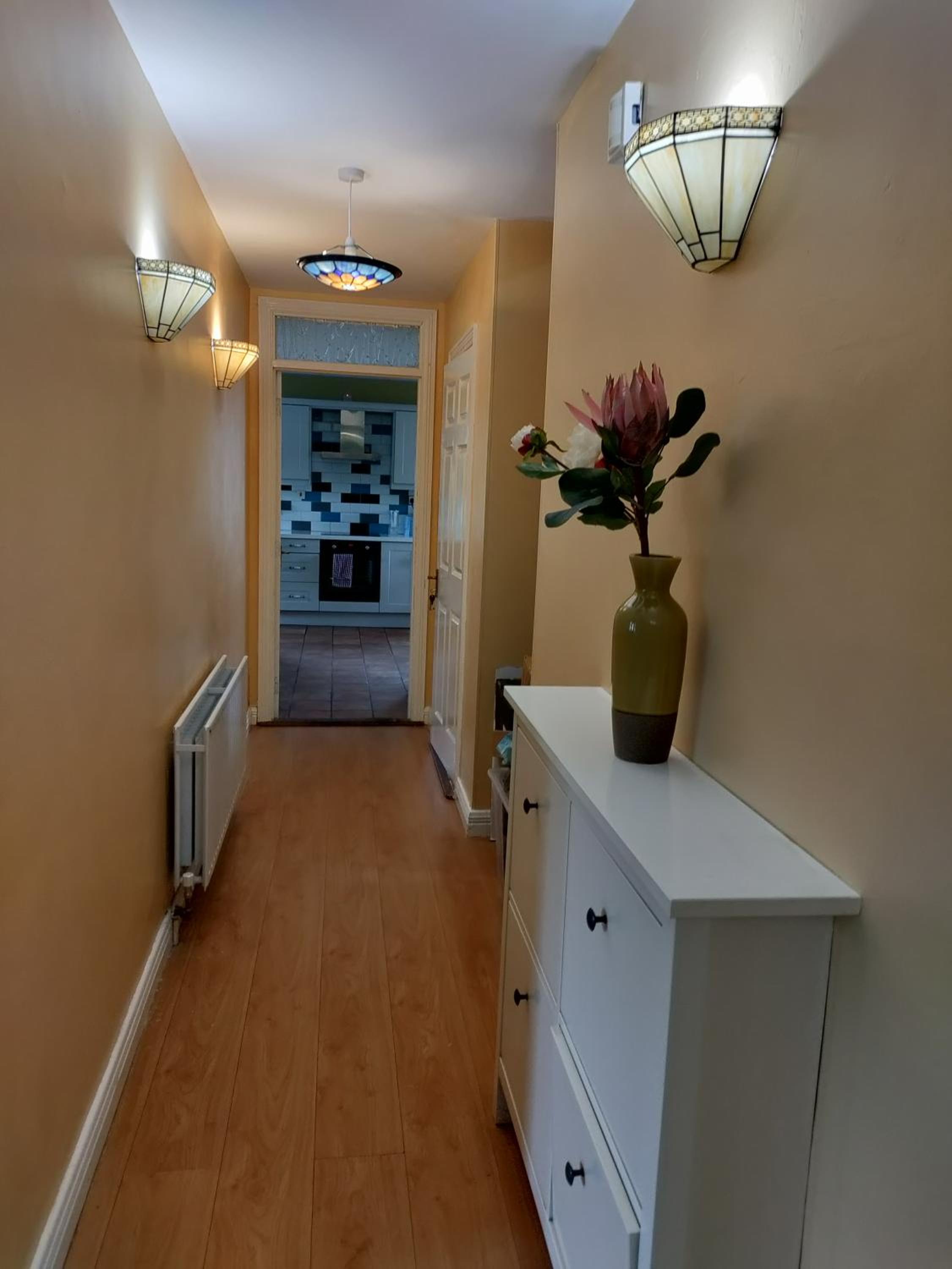 Three-Bedroom House photo 3