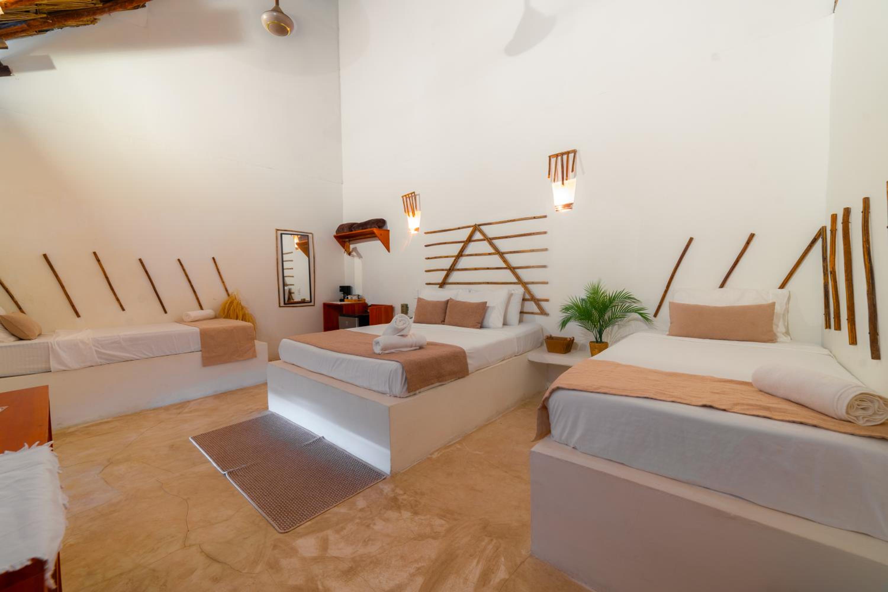Family Suite - Photo 21