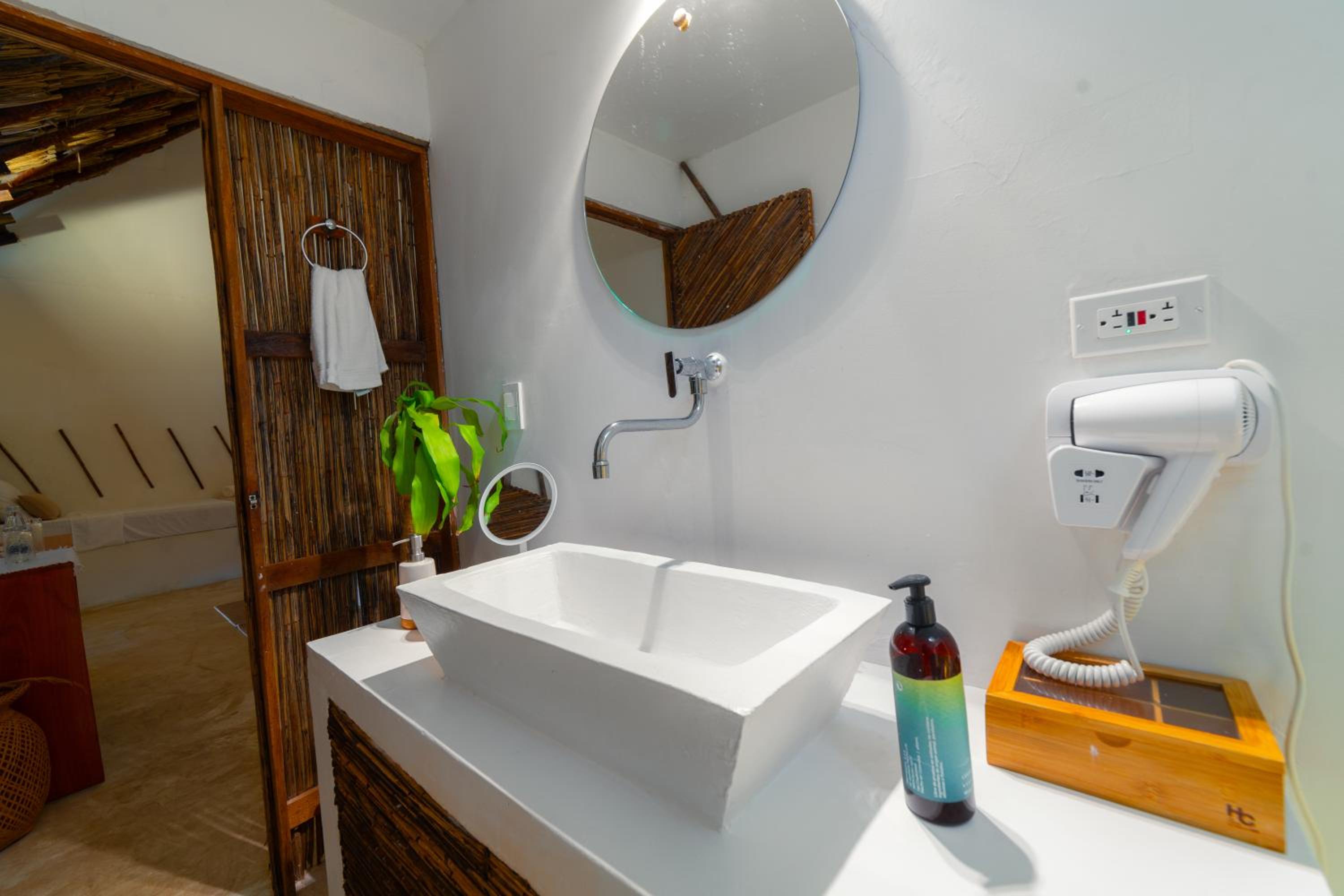 Family Suite - Photo 20