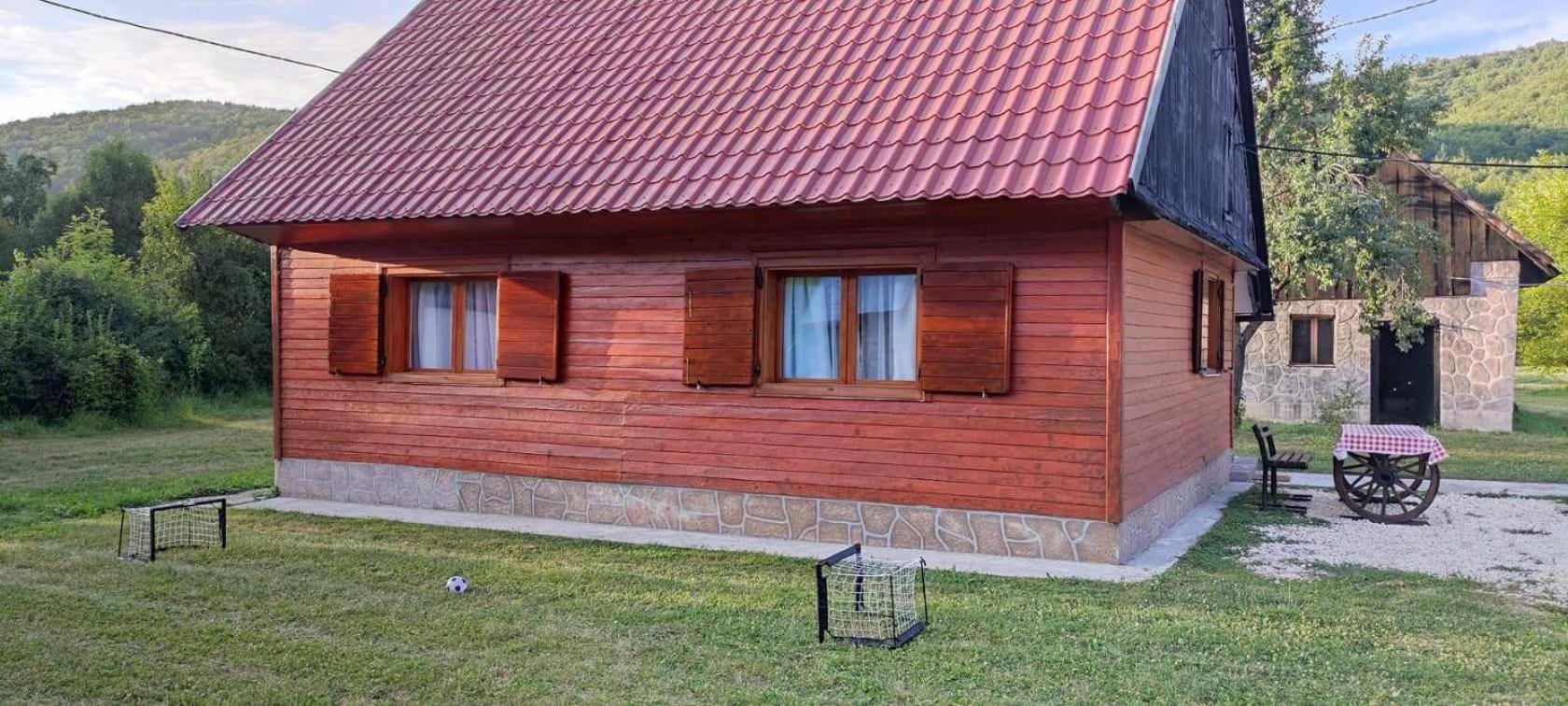 Two-Bedroom House photo 2