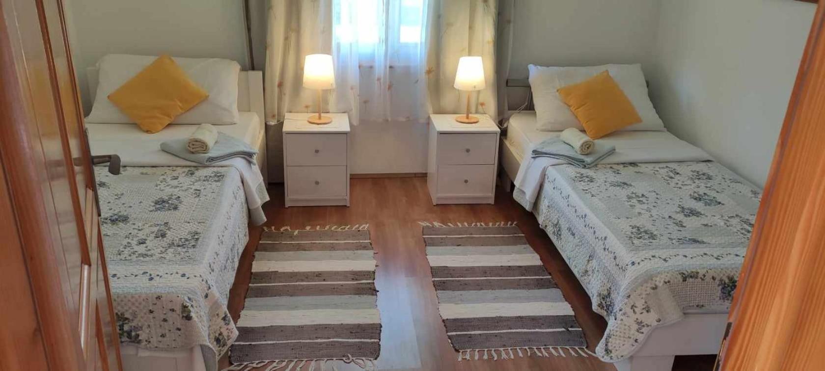 Two-Bedroom House photo 3