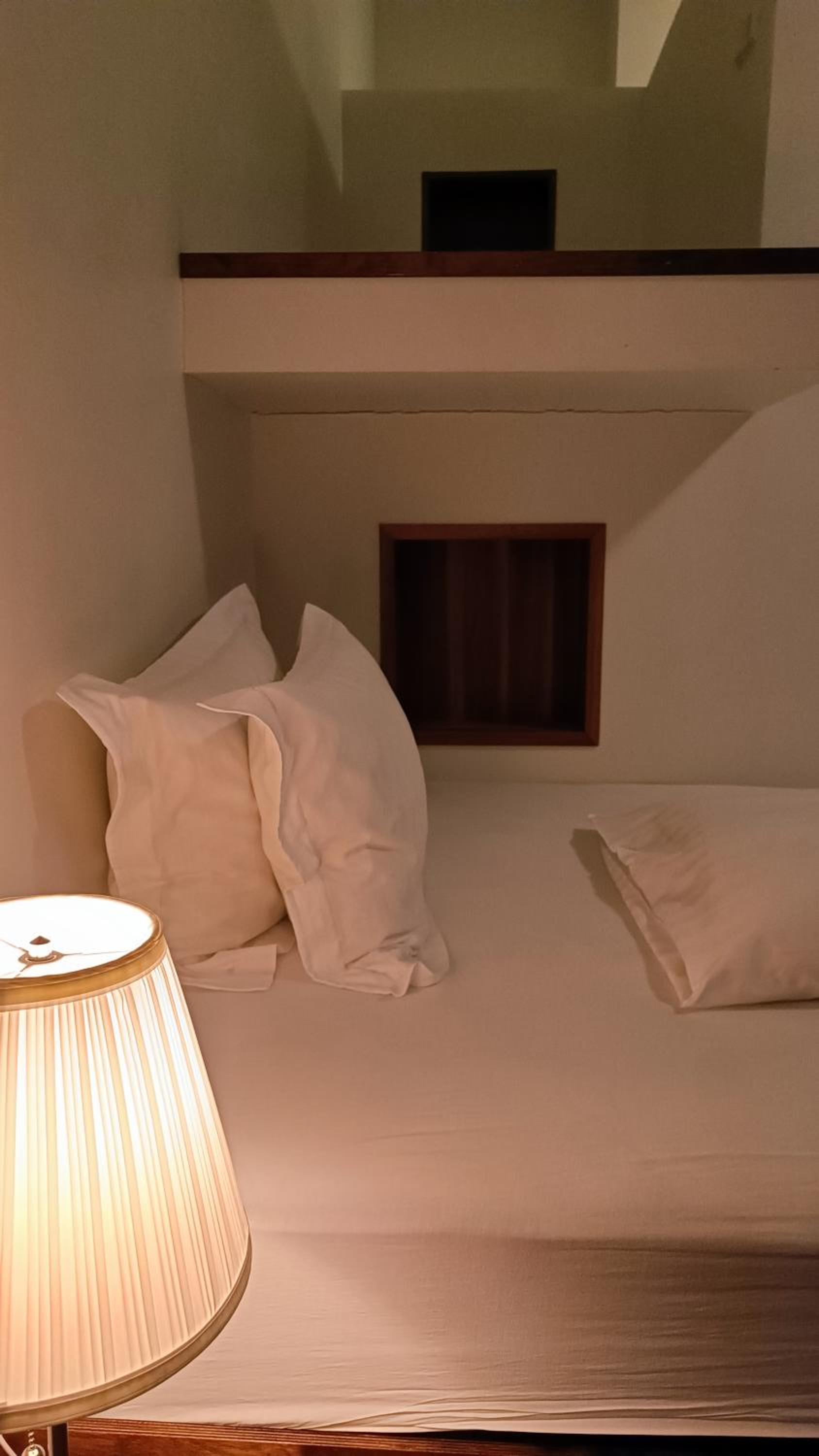 Single Room photo 3