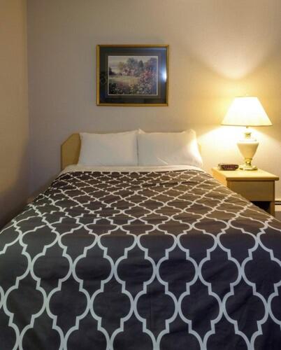 Standard Queen Room photo 1