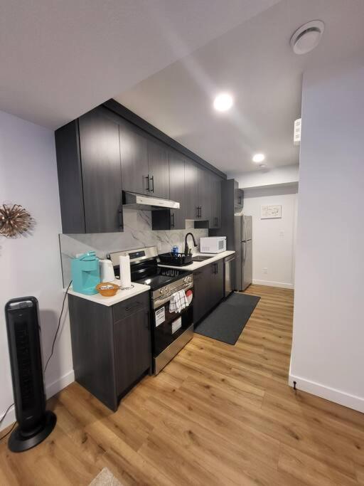 Two-Bedroom House photo 3
