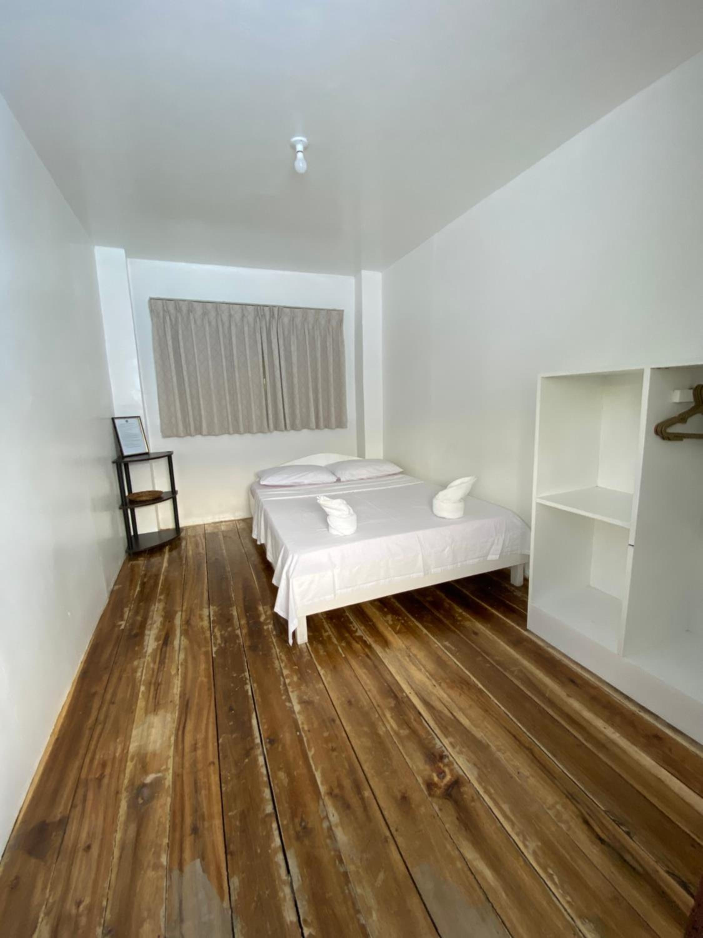 Double Room With Shared Bathroom photo 1
