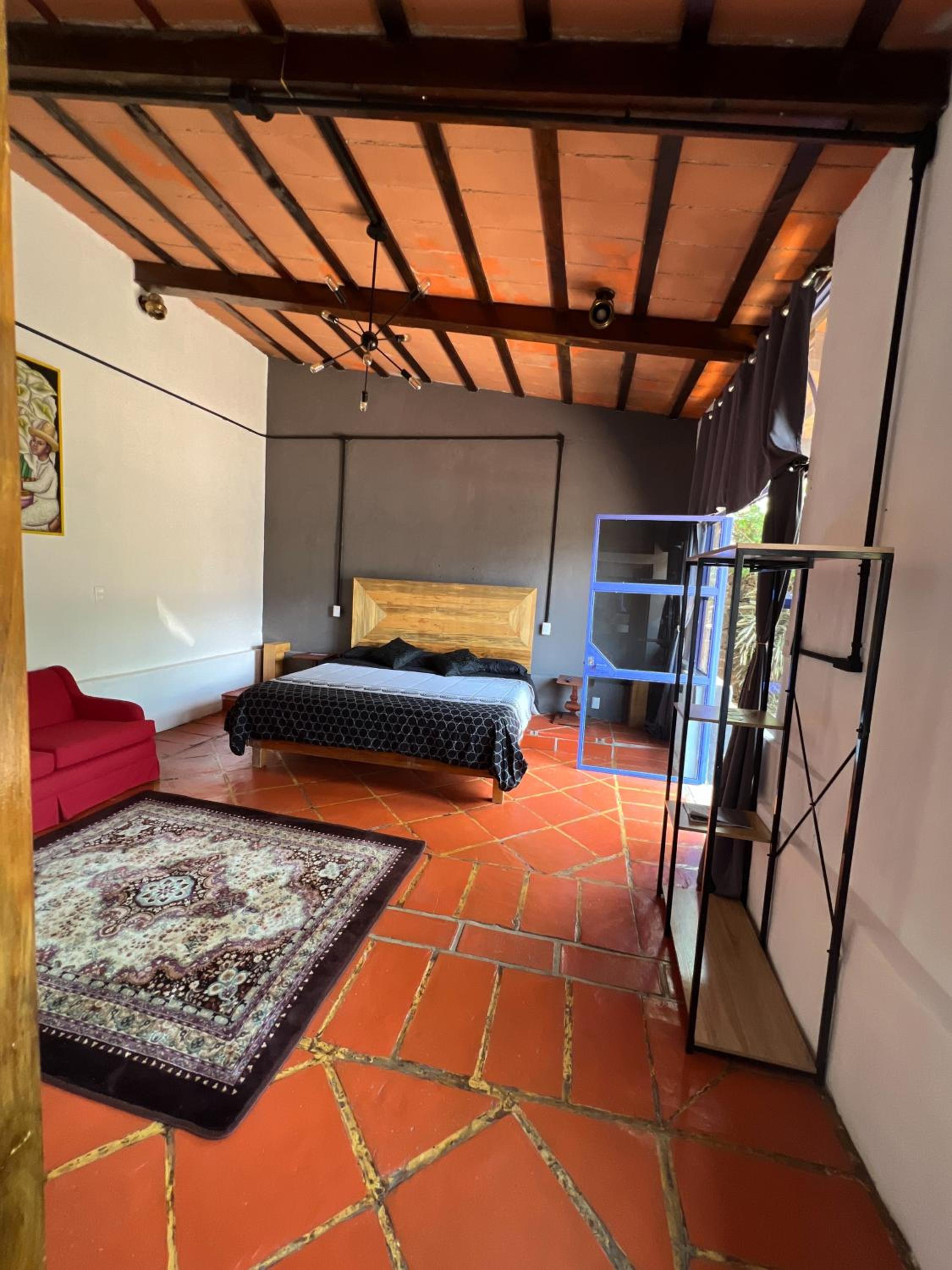 Deluxe Room - Photo 1