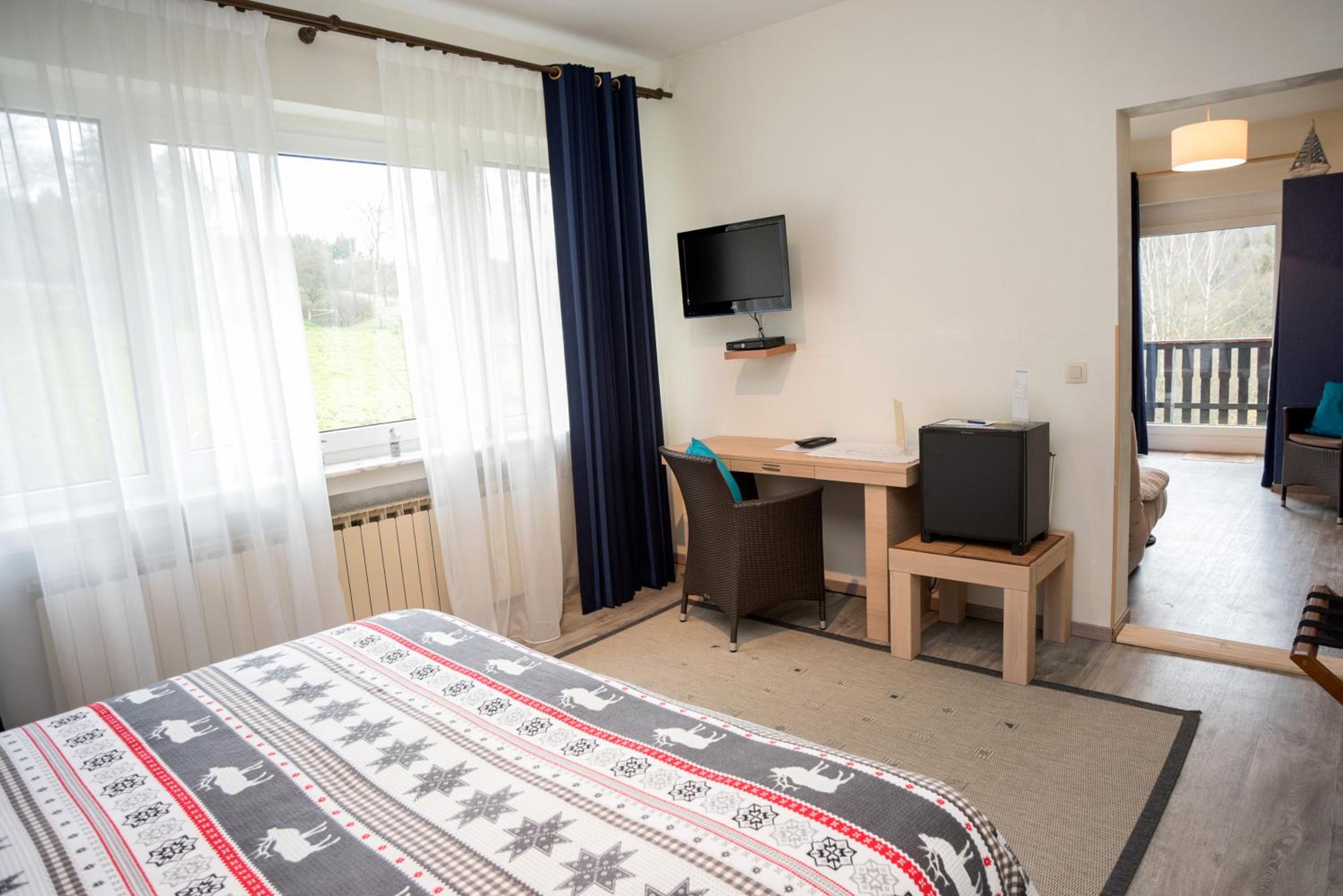 King Suite With Balcony photo 2