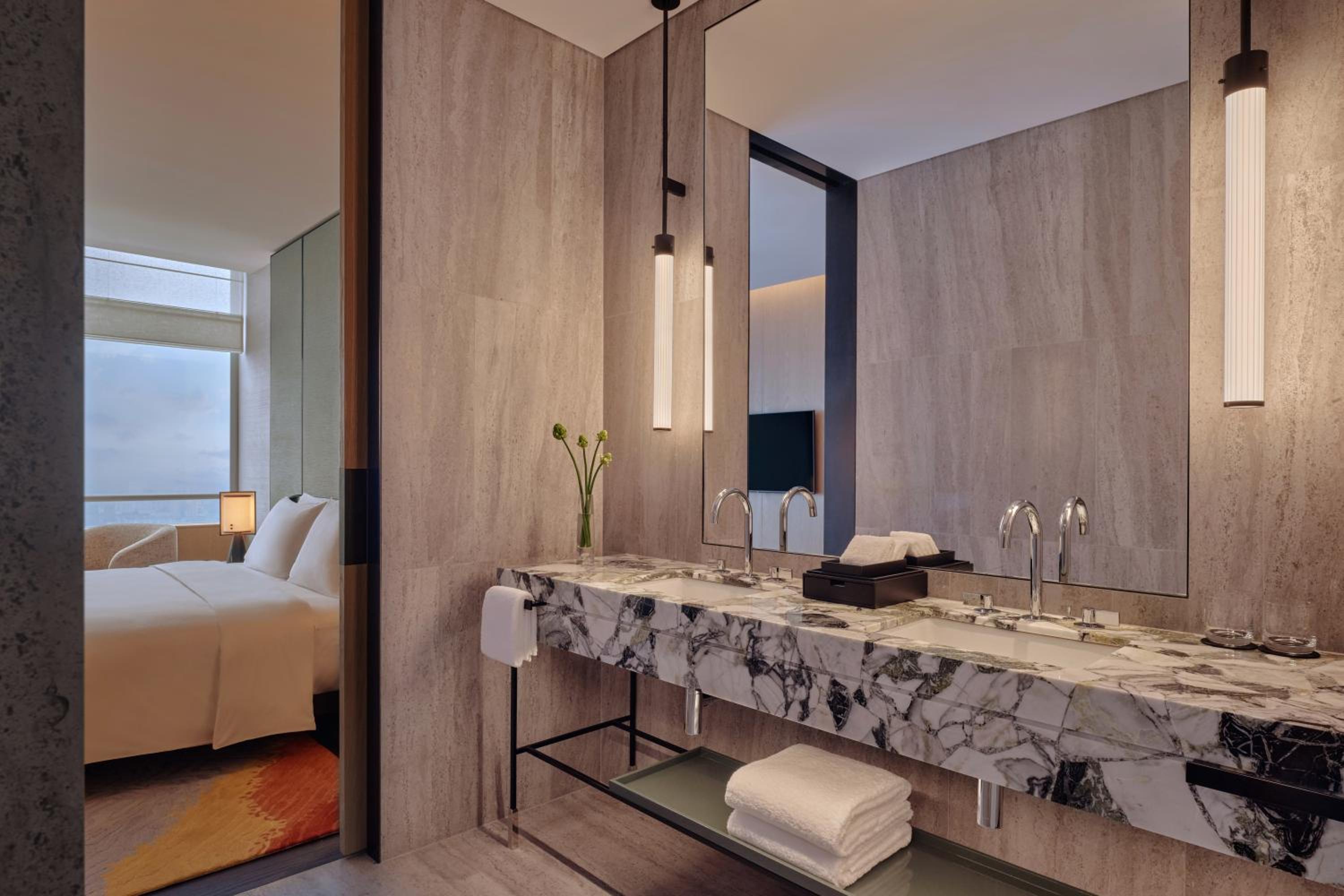 Park Suite with River View photo 2