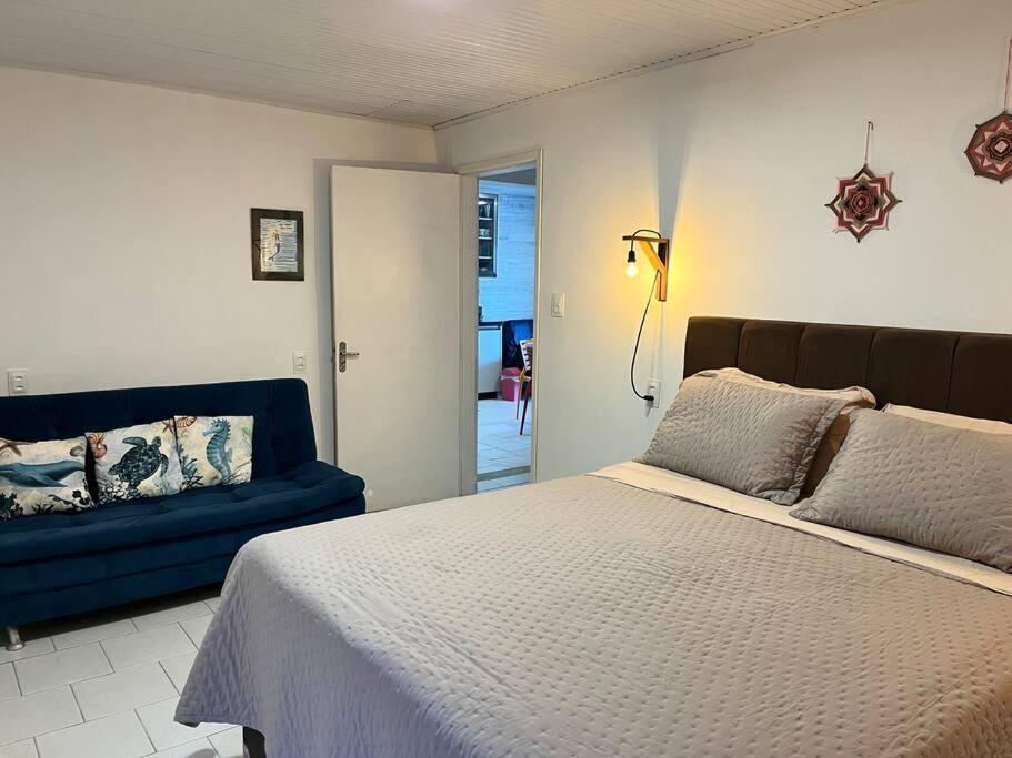Three-Bedroom House photo 3