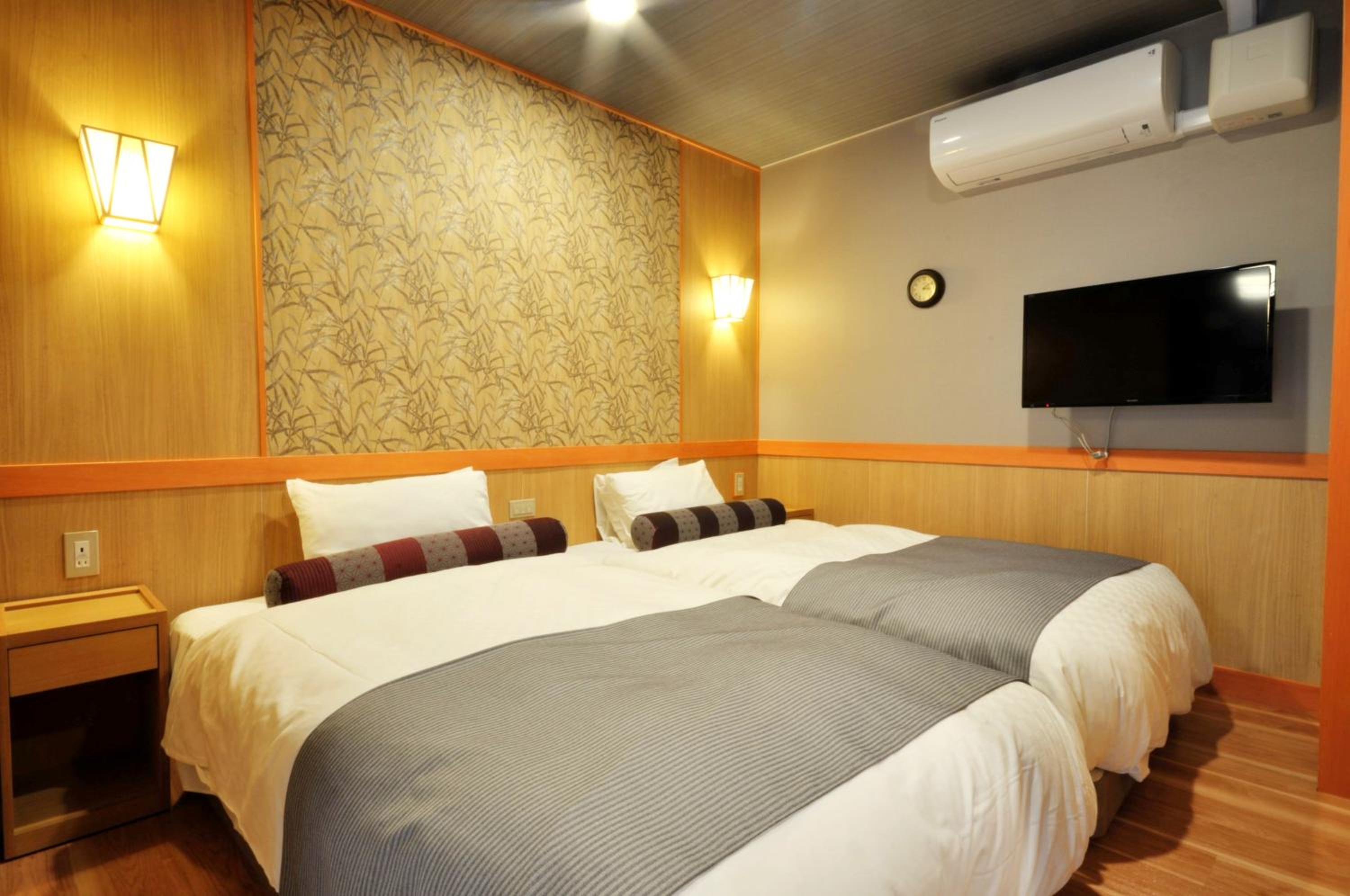 Deluxe Japanese Western-style Room with Open-air Bath - YUAN - Non-Smoking 51㎡ photo 2