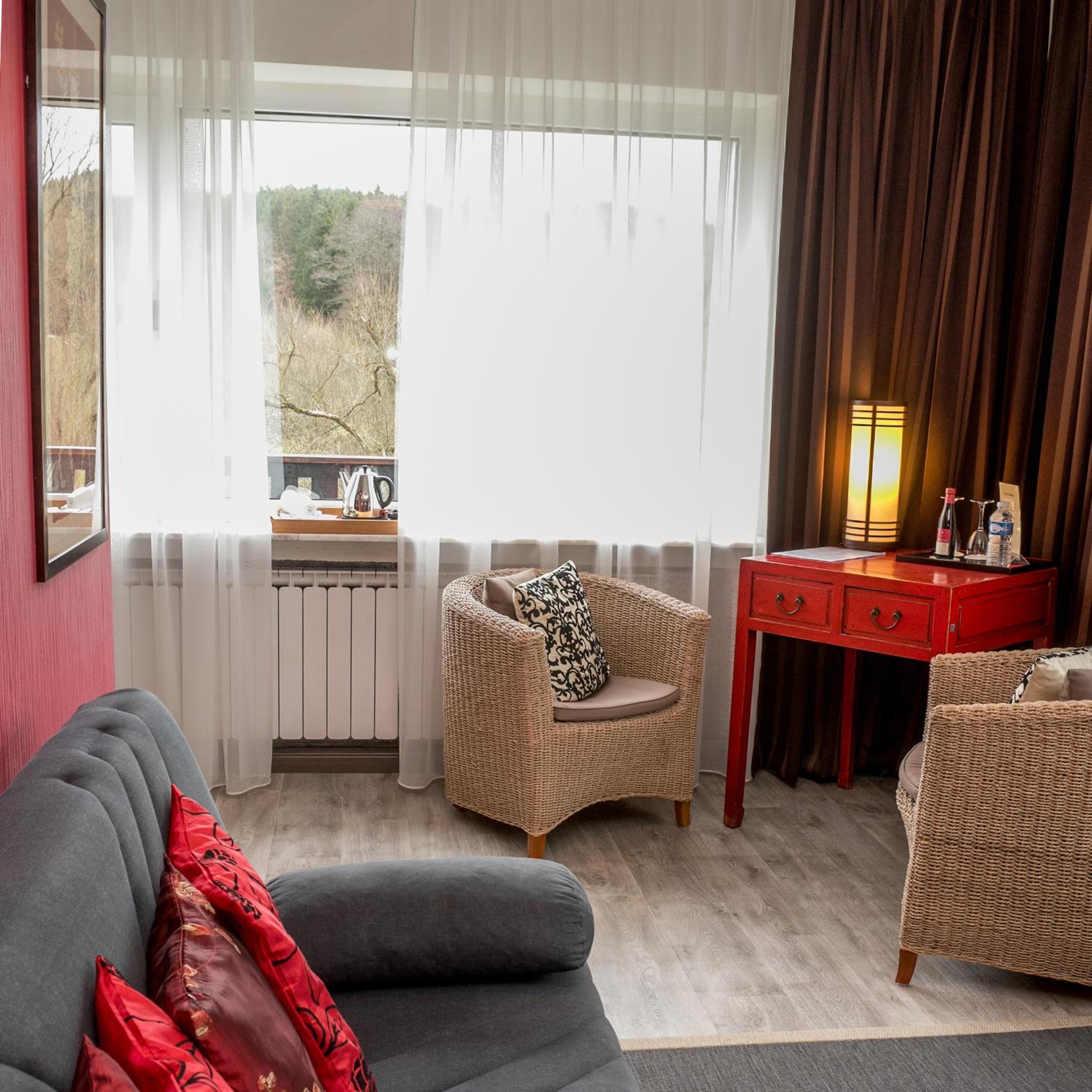 Standard Double Room With Sofa photo 3