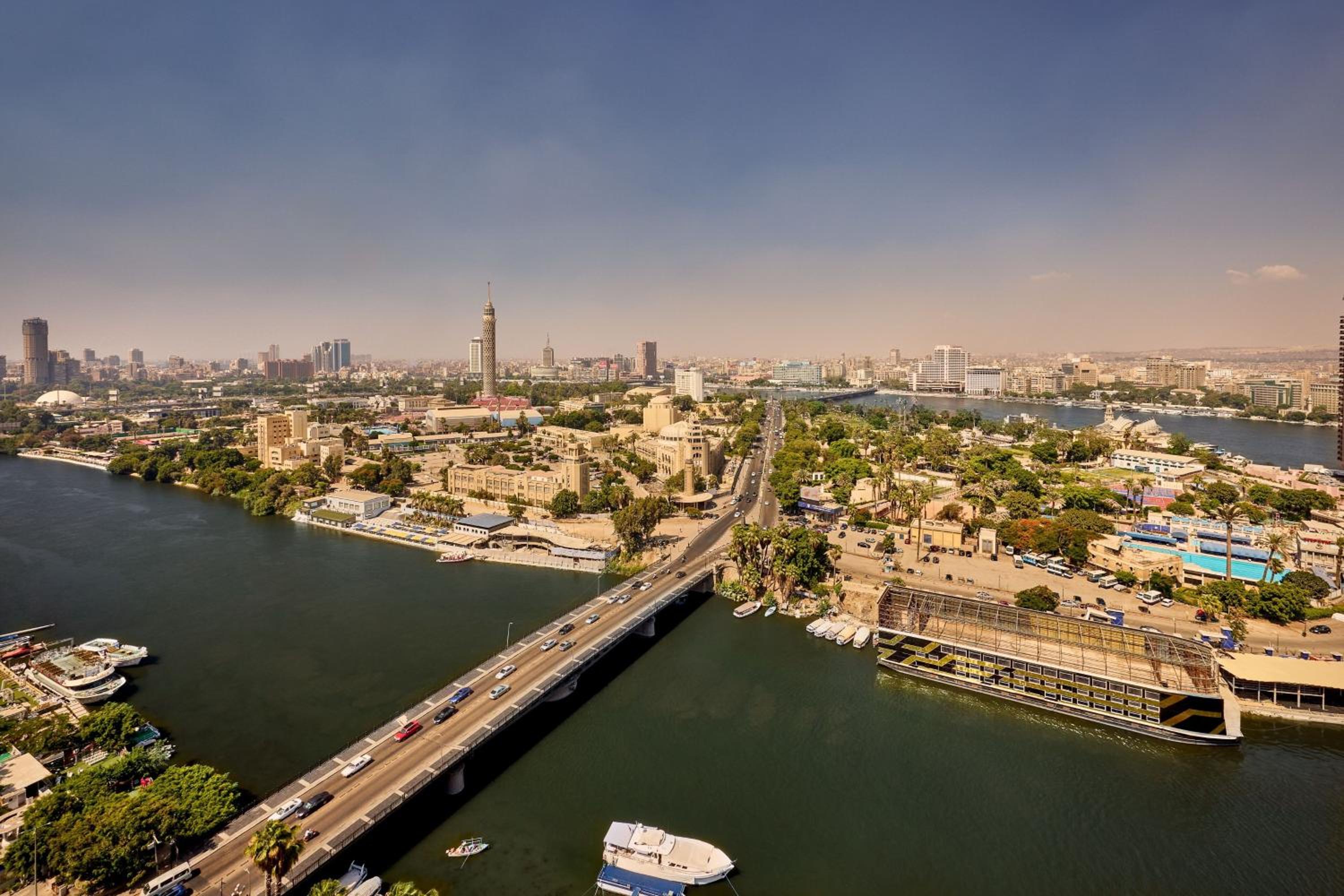 Nile Guest room, 1 King, River view, Balcony - Photo 5