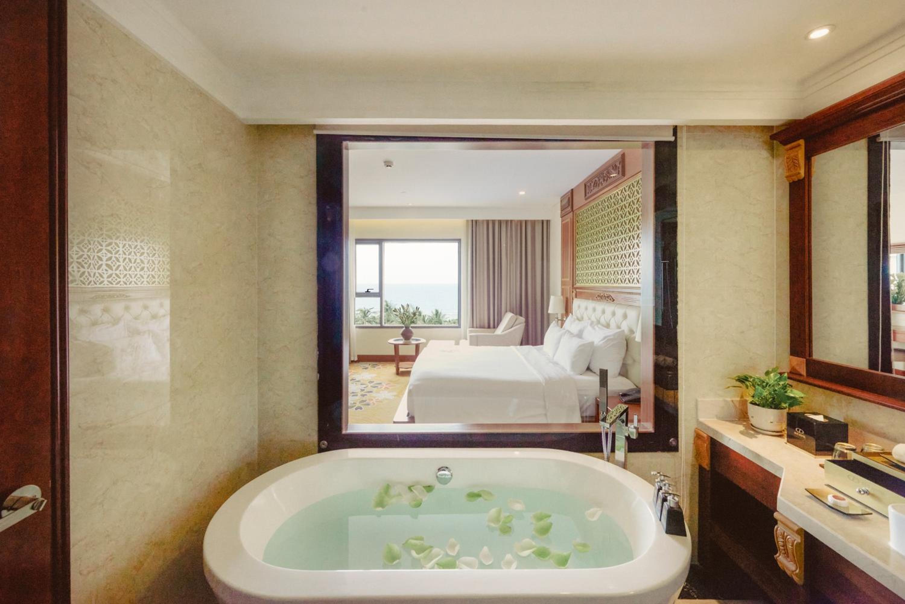 Premium Double Room with Sea View photo 2