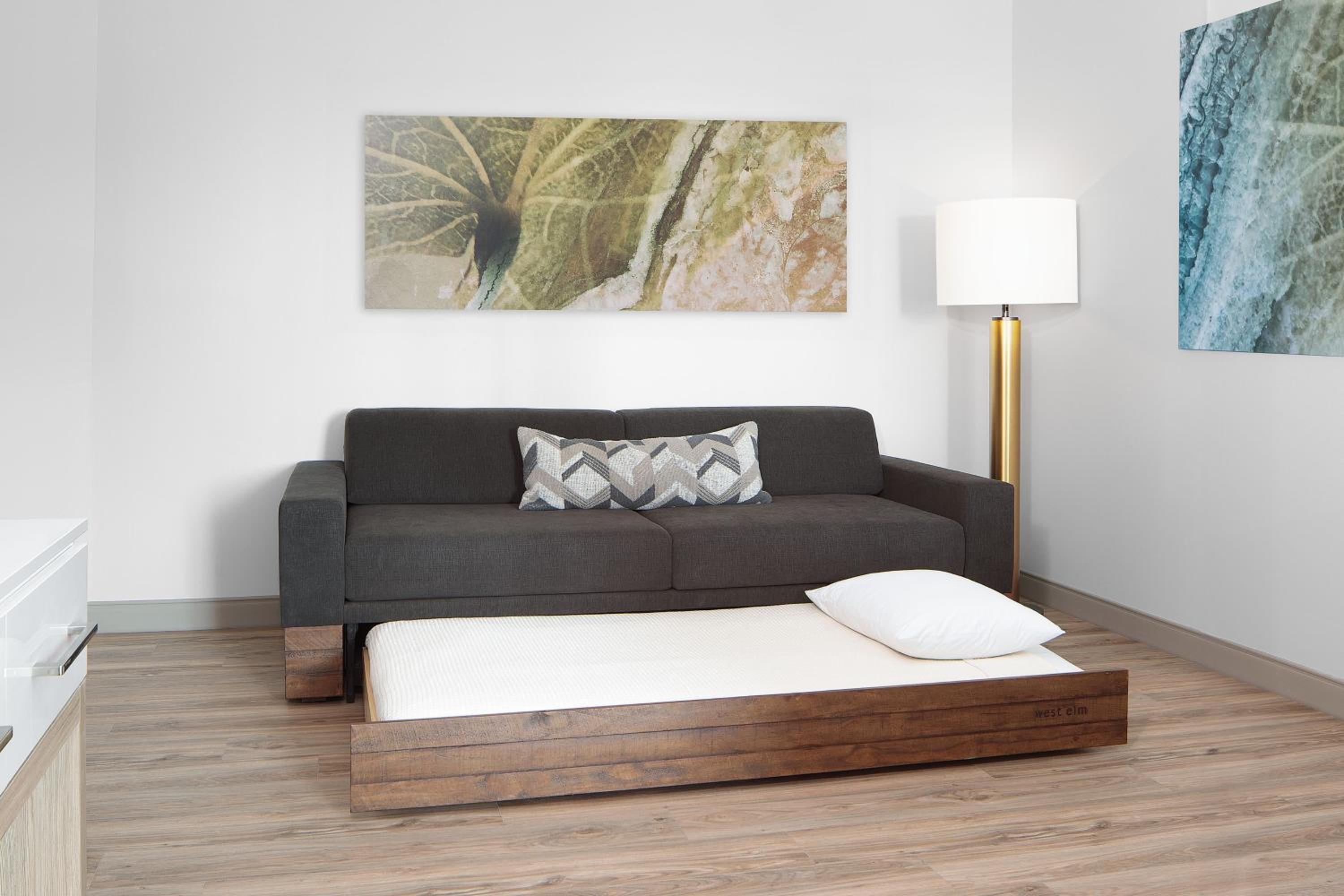 Queen Suite with Two Queen Beds - Trundle Bed - Photo 2