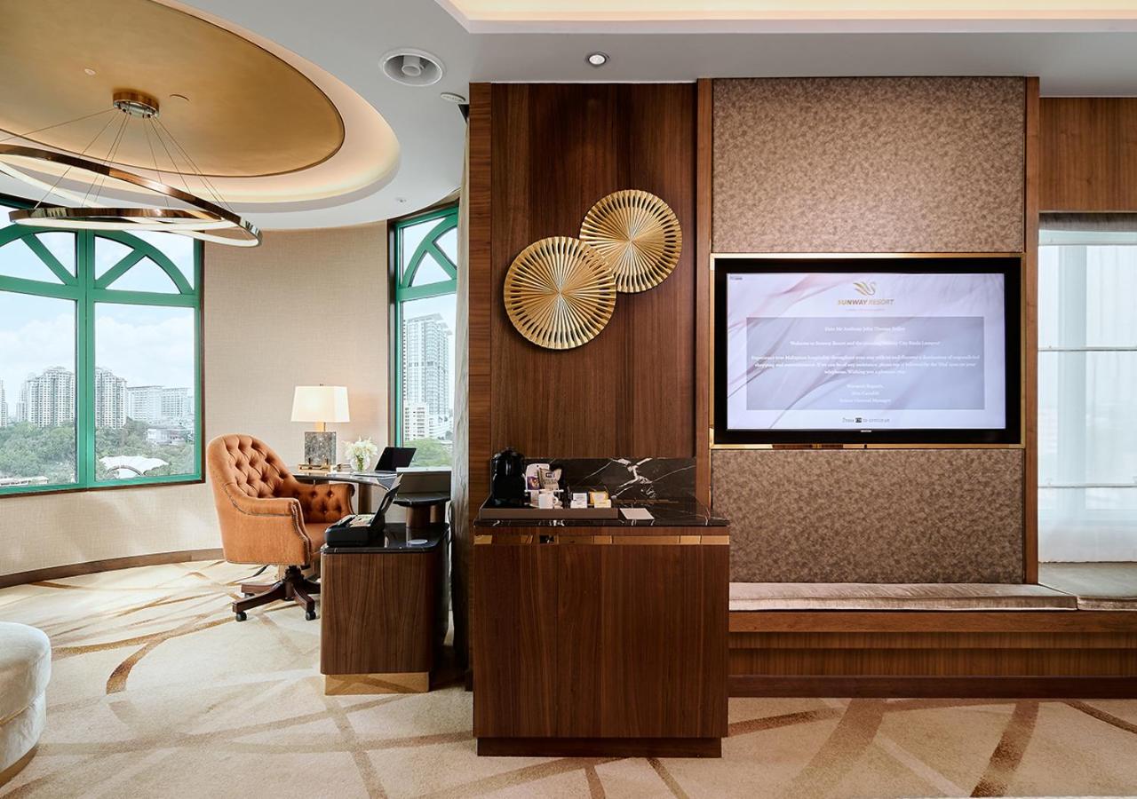 Business Suite Business Suite