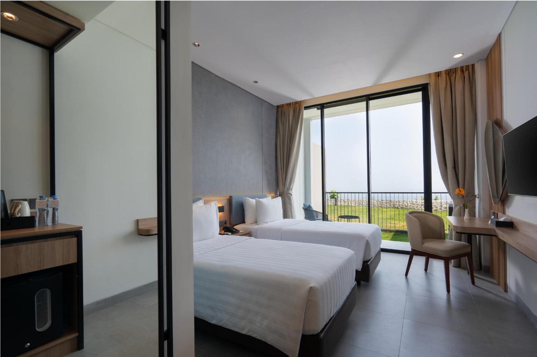 Superior Twin Room with Garden