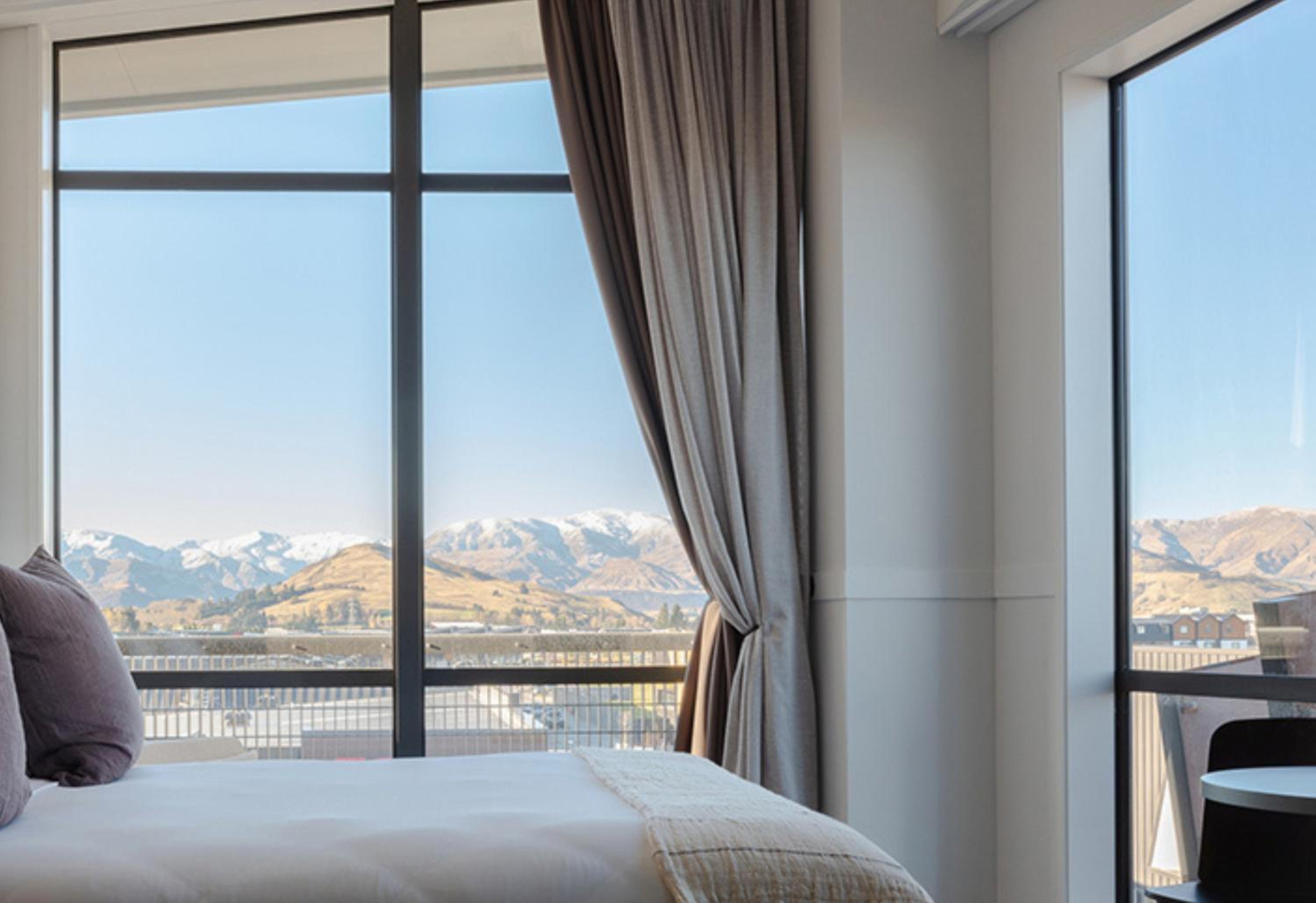 Remarkables View King - Photo 10