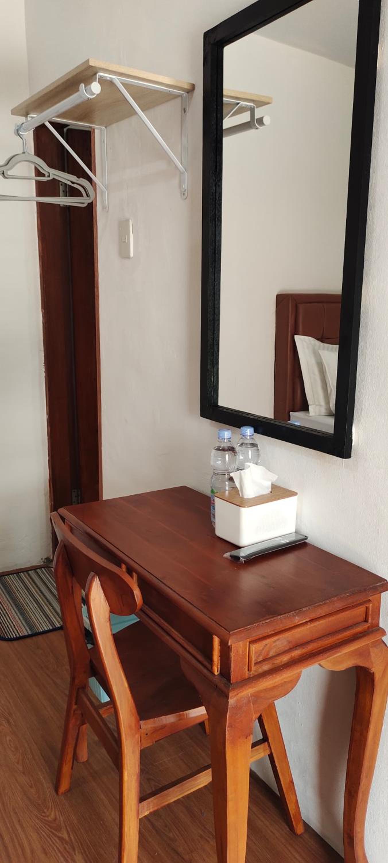 Deluxe King Room - Photo 3