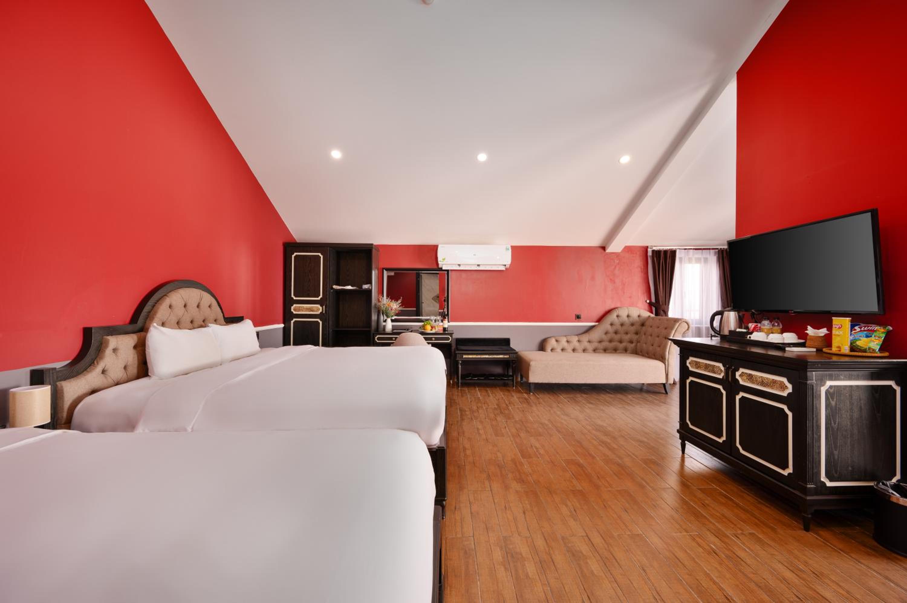 Deluxe Triple Room With Sea View photo 3