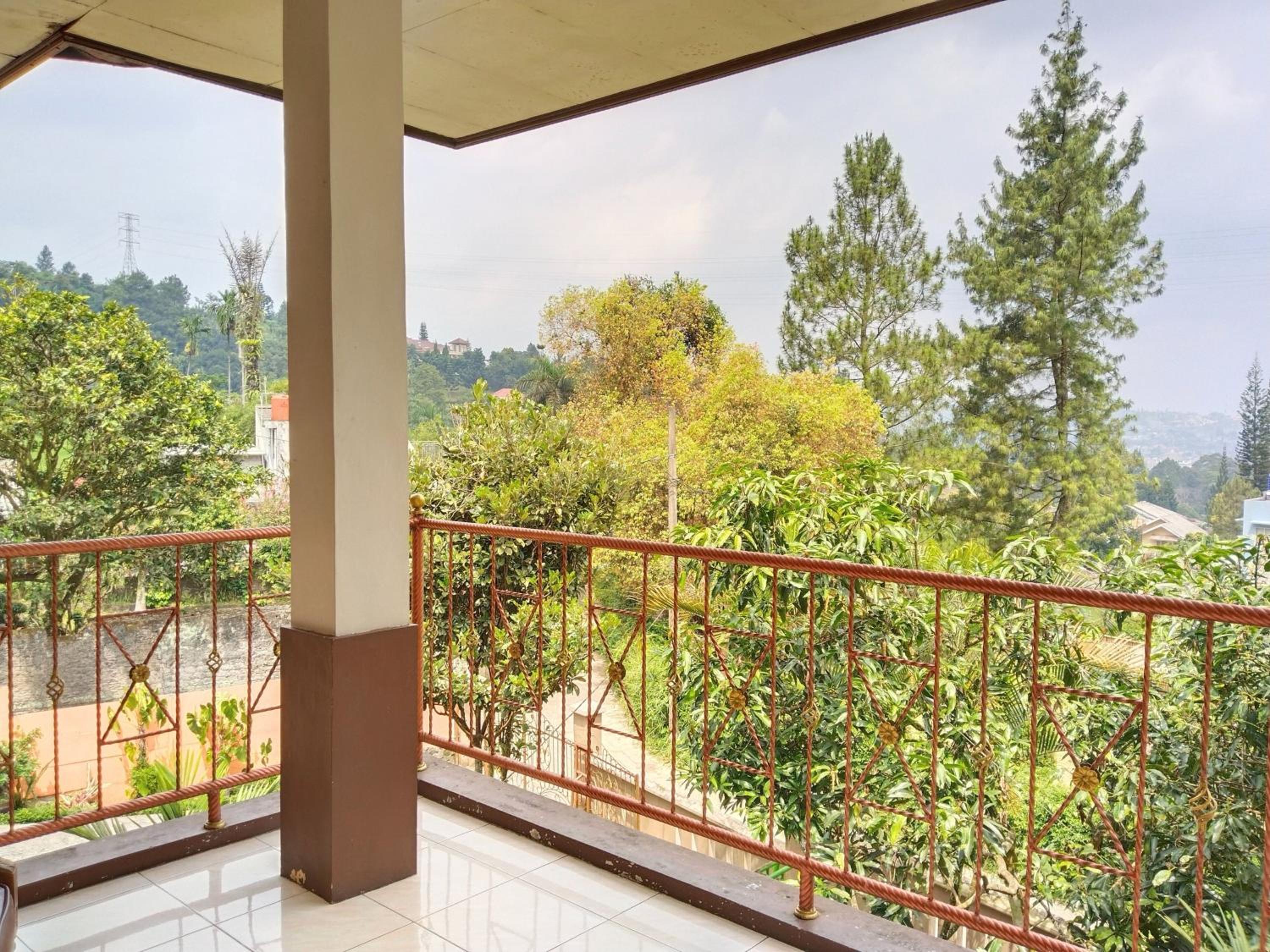 Villa photo 2