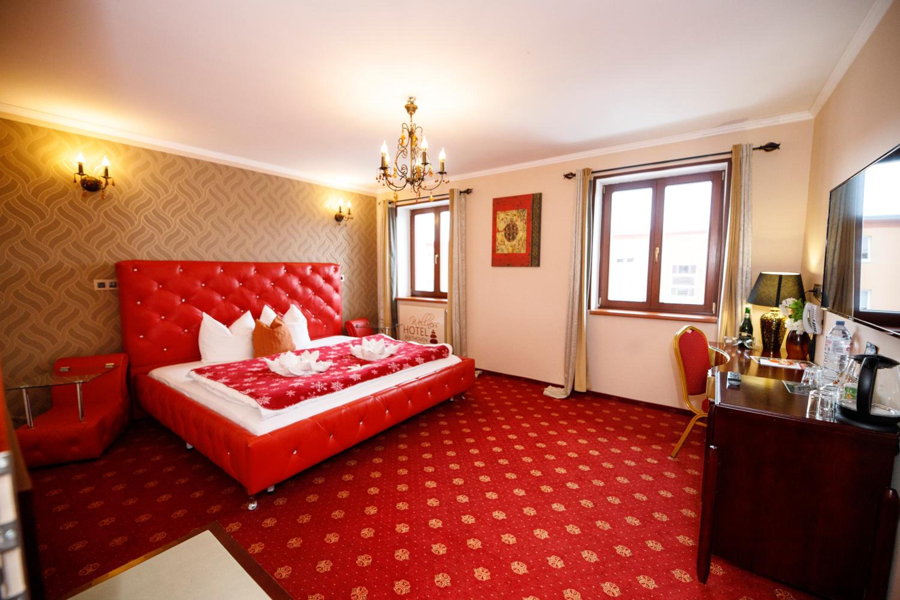 Double Room - Photo 10