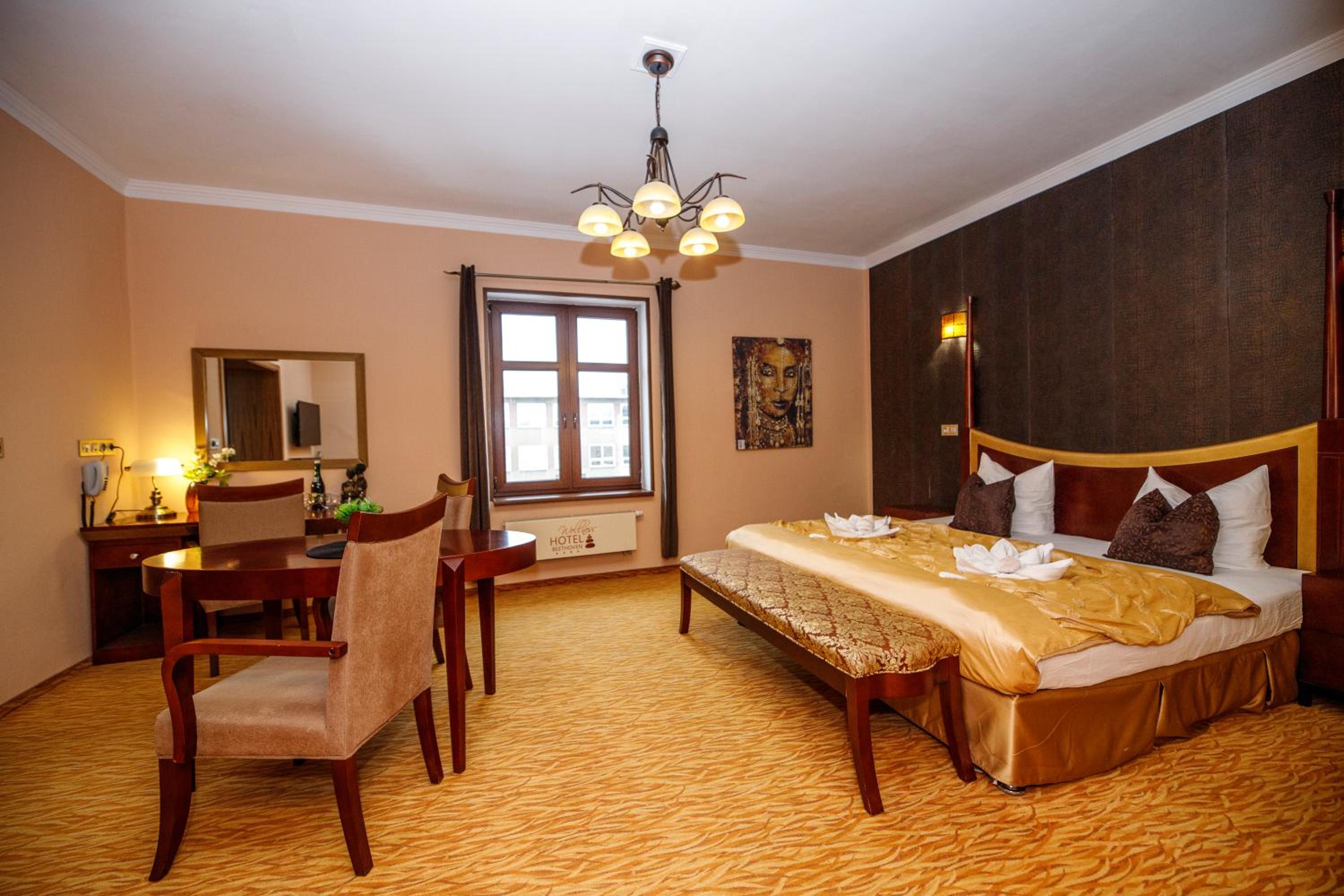 Double Room - Photo 4
