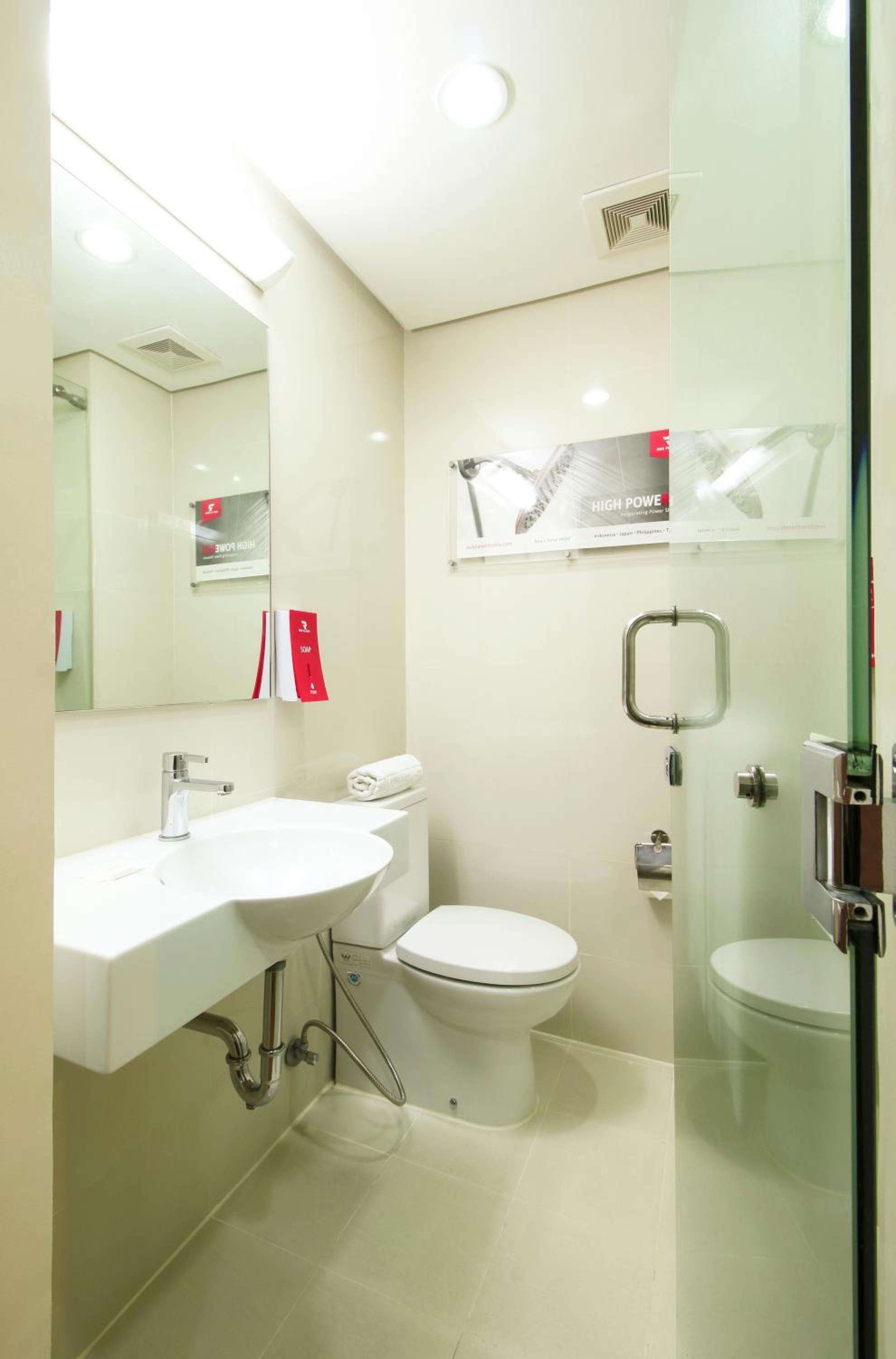 Double Room - Photo 6