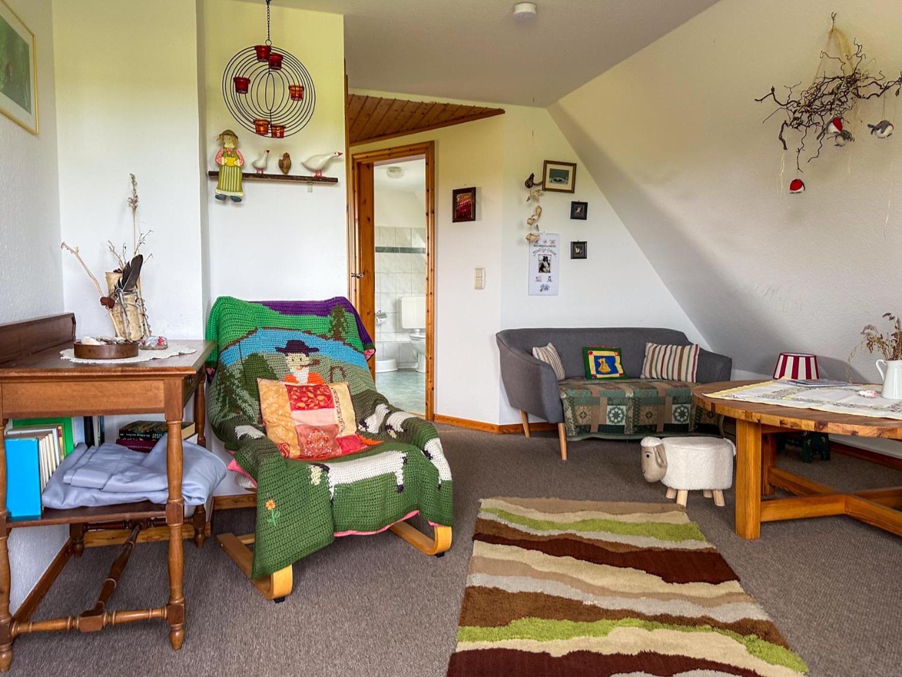 Two-Bedroom Deluxe Apartment with Garden View photo 1