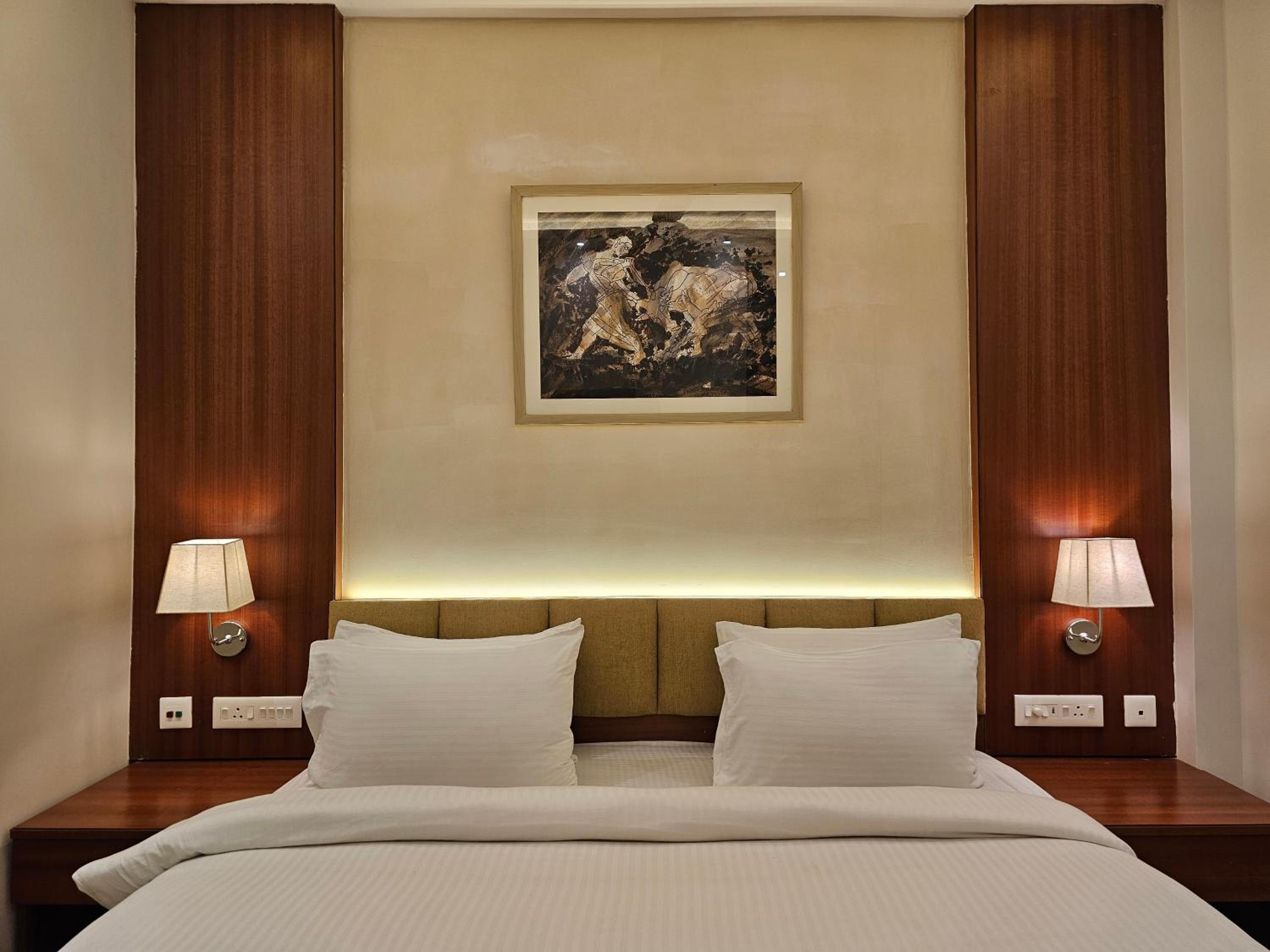 Budget Double Room - Photo 1