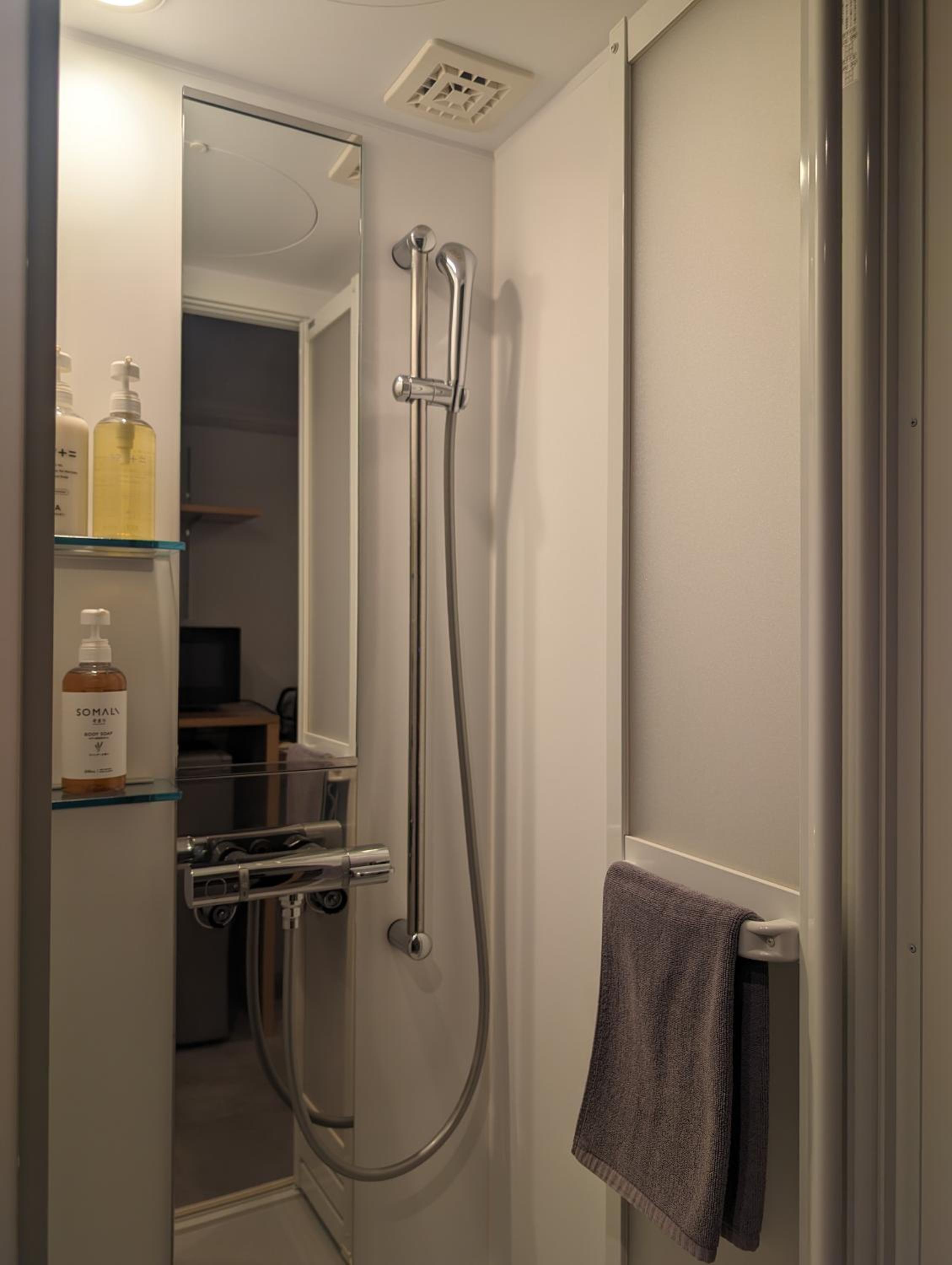 Single Room photo 3