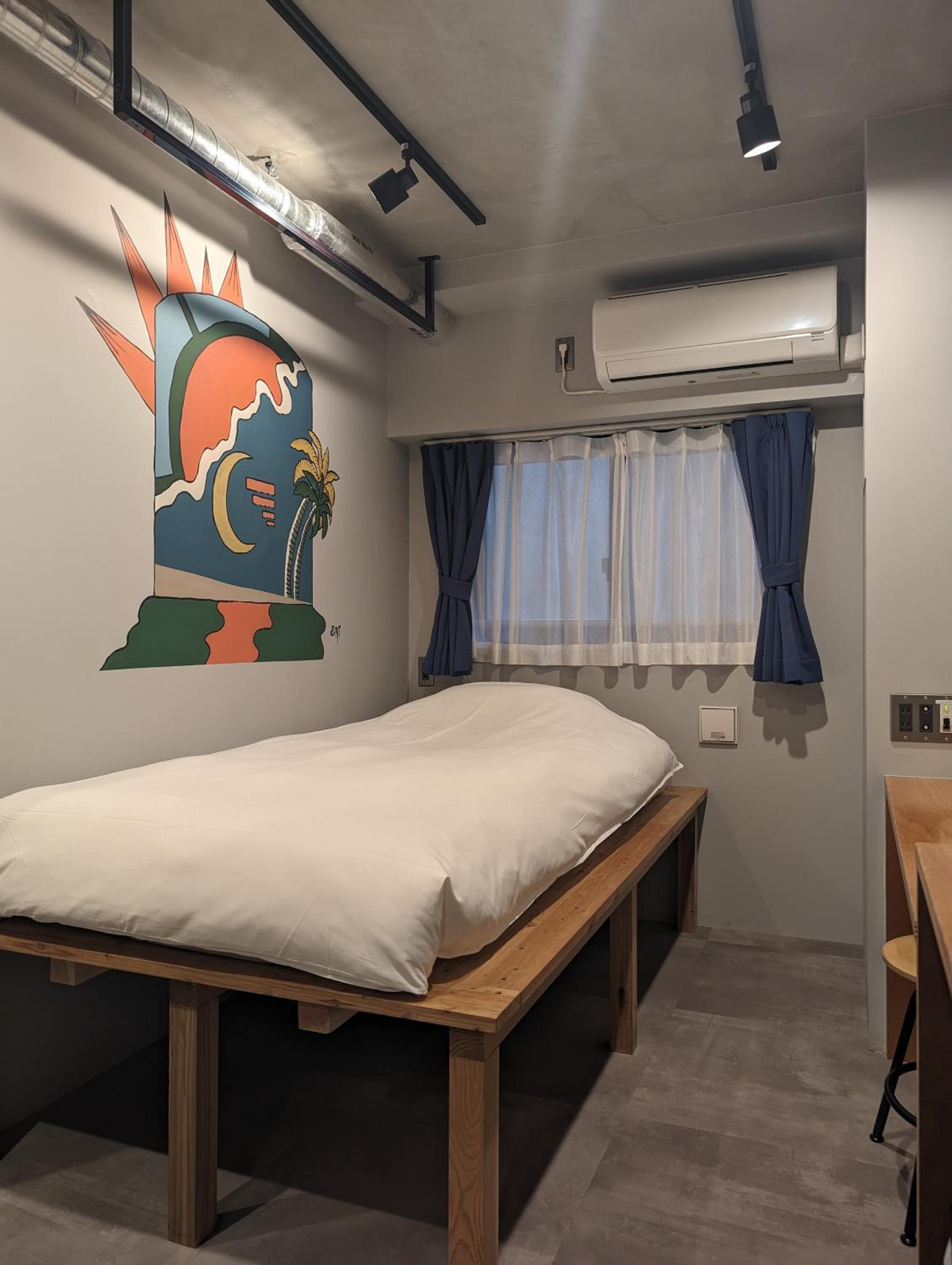Single Room photo 1