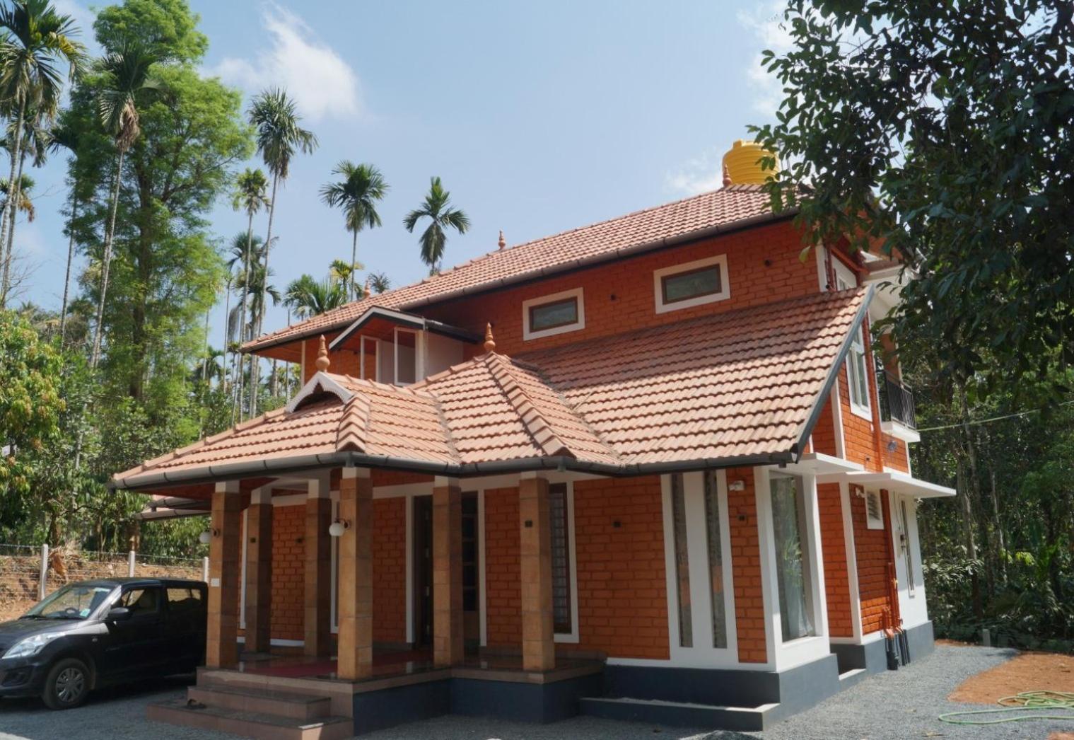 Three-Bedroom Villa photo 2