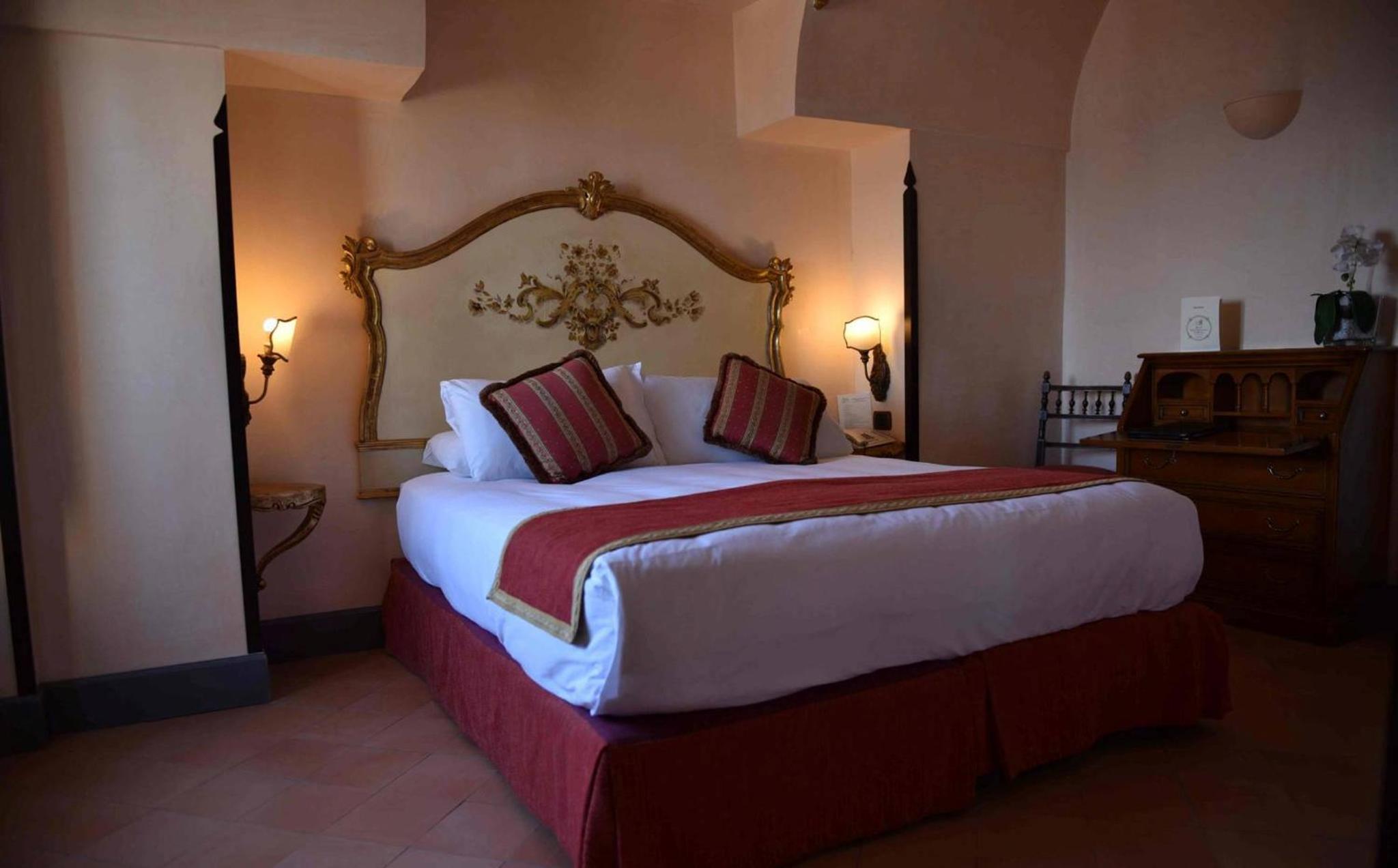 Junior Suite with Sea View - Photo 4