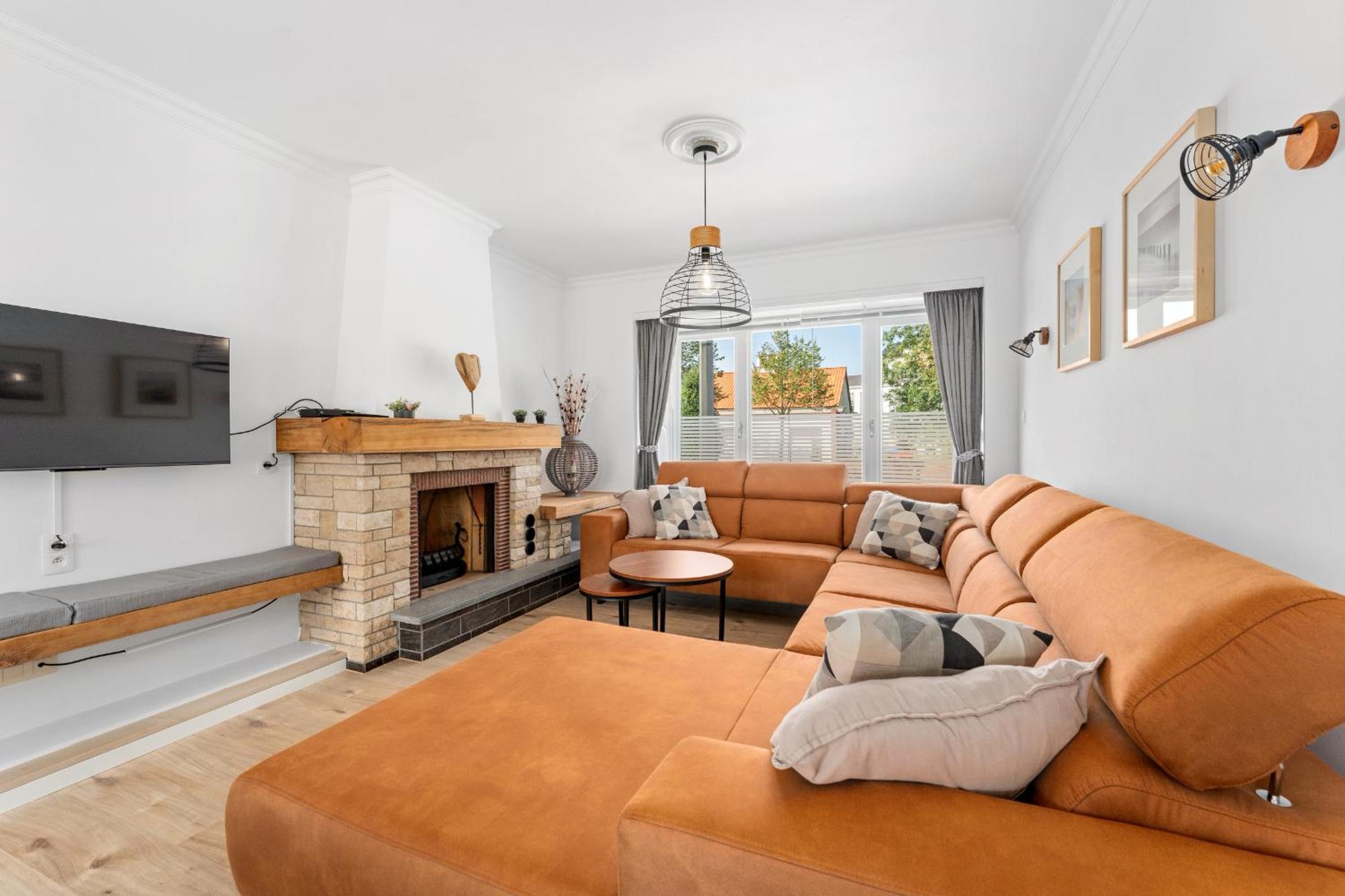Four-Bedroom House photo 1