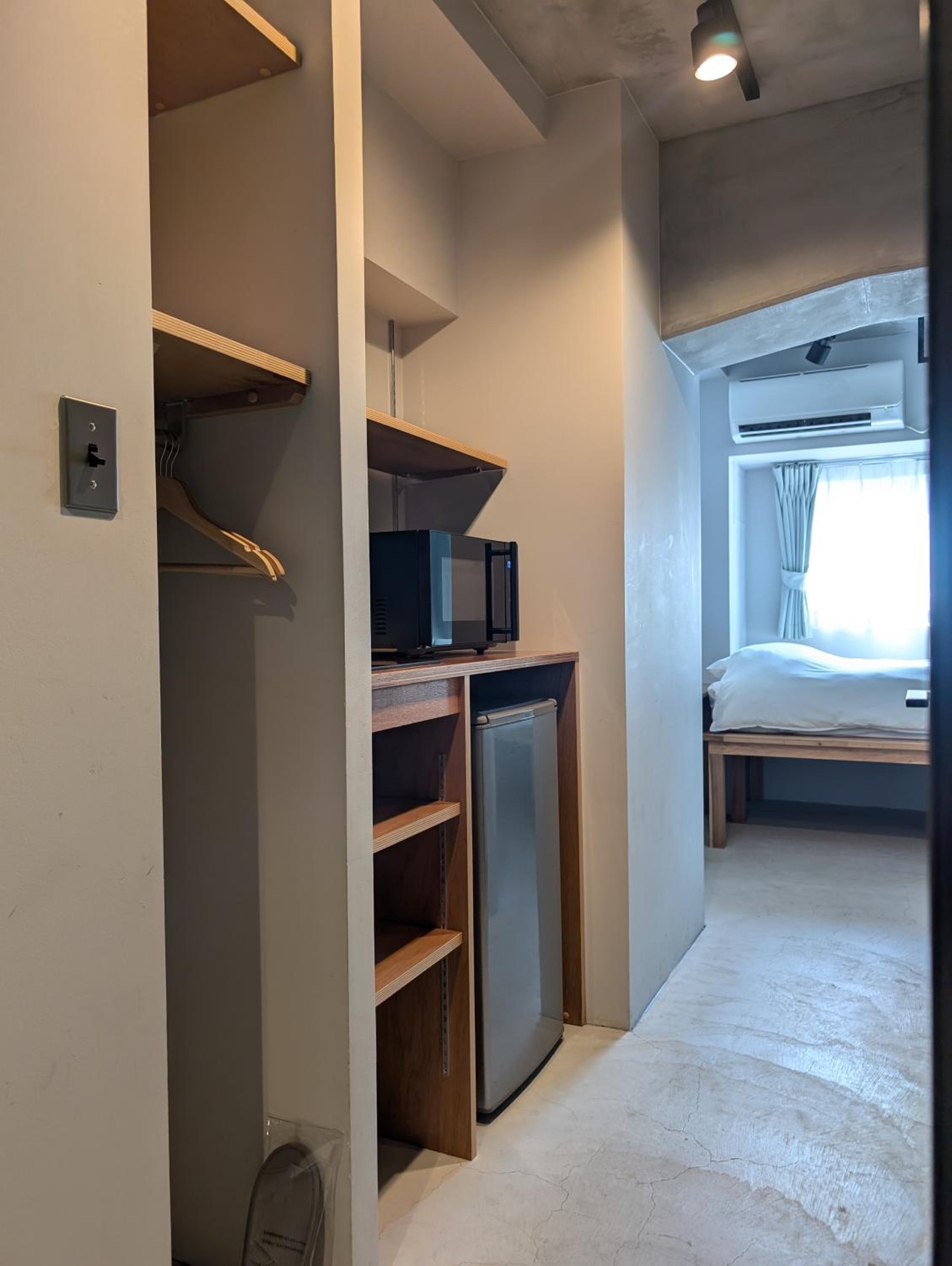 Standard Single Room with Shower photo 2