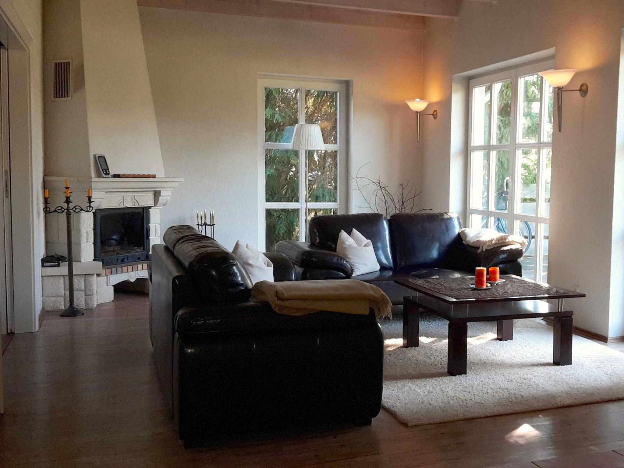 Three-Bedroom House photo 1