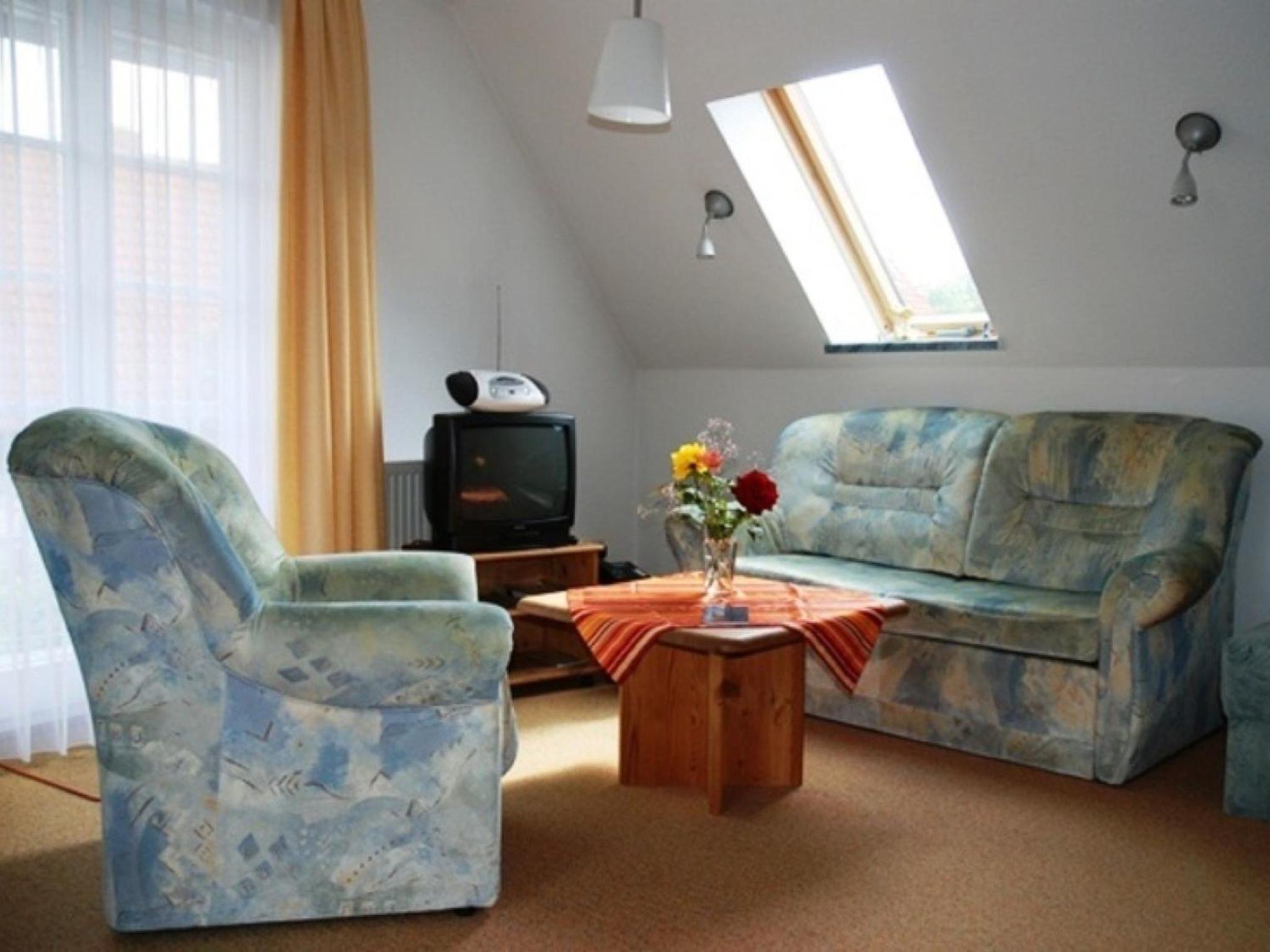 One-Bedroom Apartment with Balcony photo 1