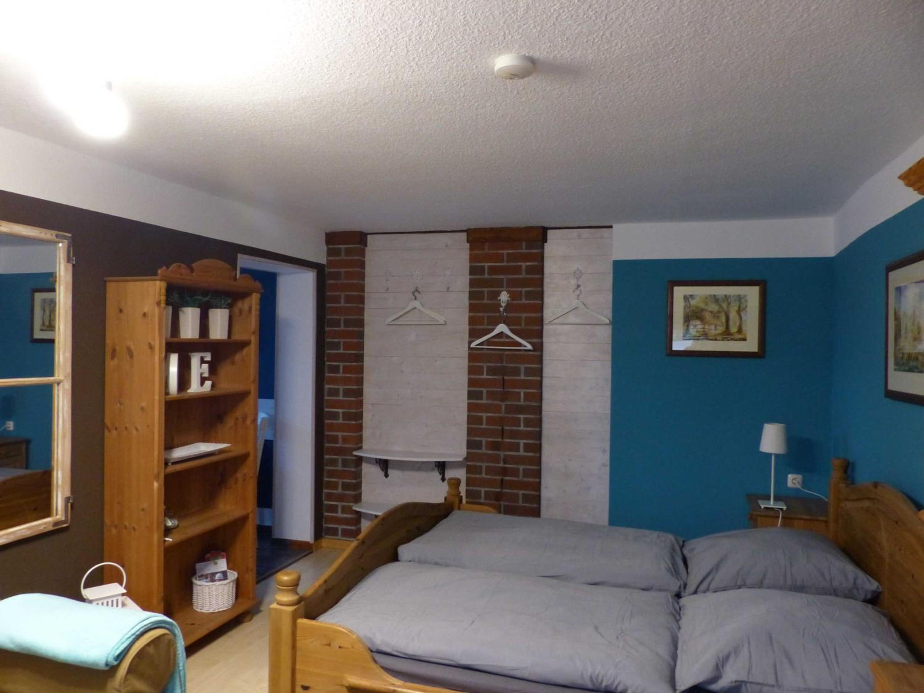 Apartment with Shower photo 1